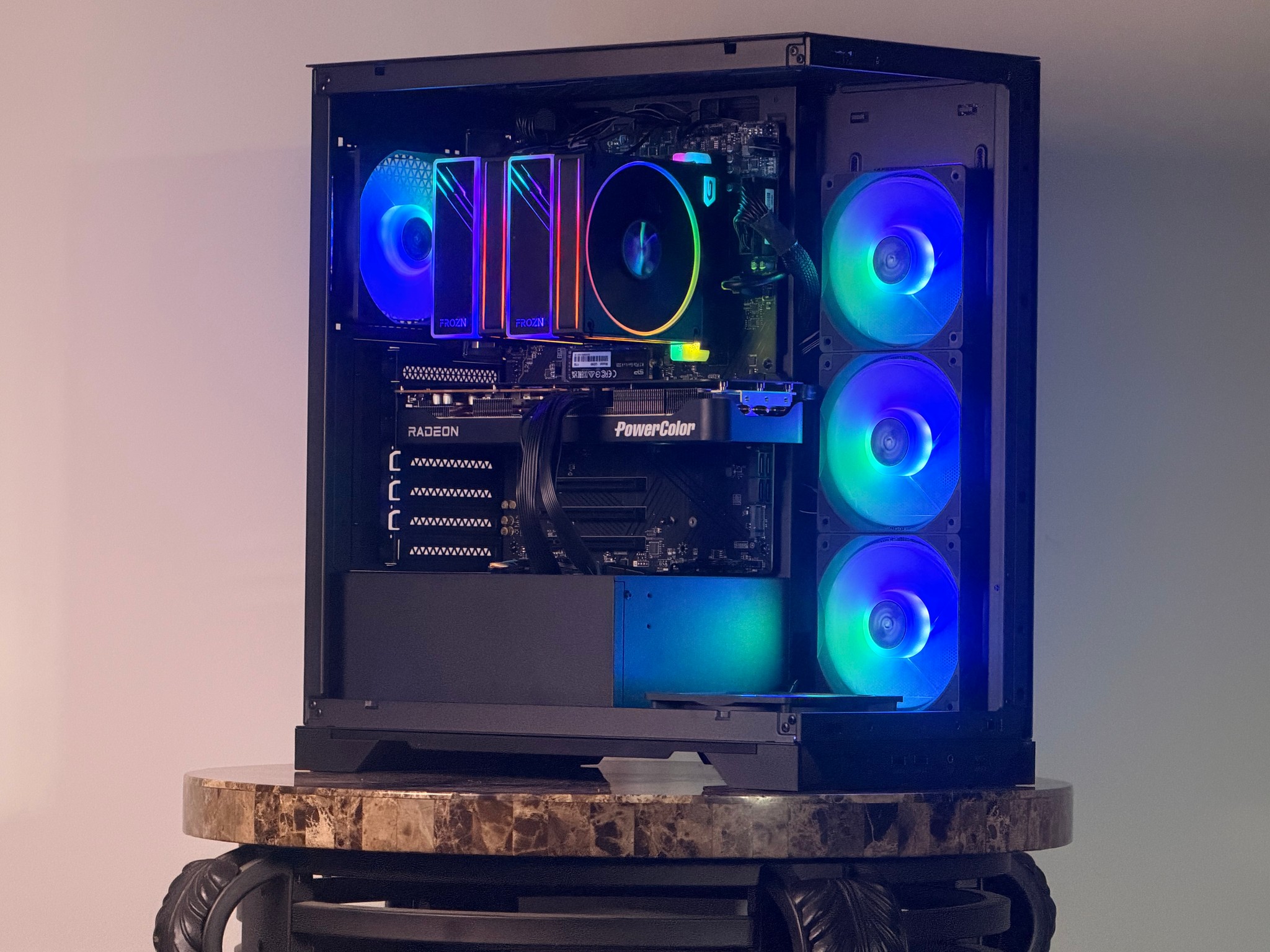 FREE SHIPPING 🖤 🌈 Black RGB Gaming PC | RX 9070 16 GB | Ryzen 5 7600x | 1TB SSD | 32 GB DDR5