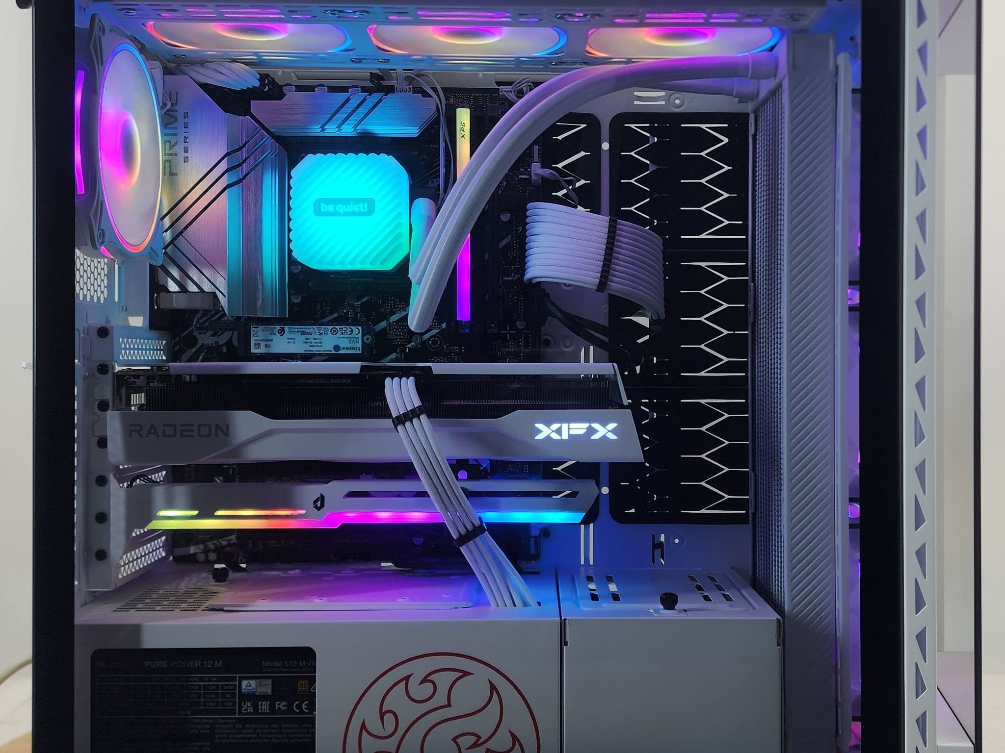 Gaming PC i7-13700KF 16GB RAM 1TB SSD RX 9060 XT 16GB Windows 11 Computer