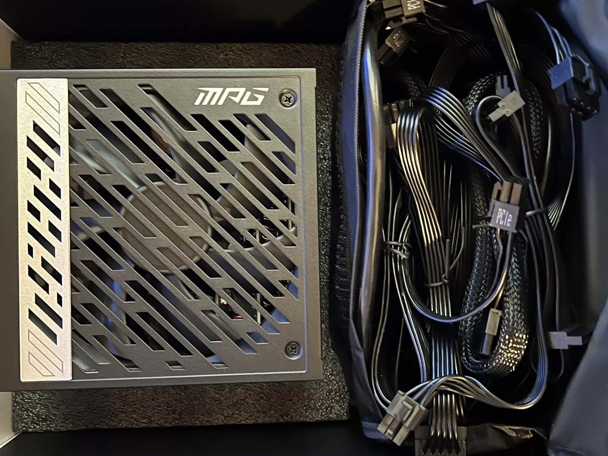 MSI MPG A850G PCIE 5 80 Plus Gold 850W ATX3.0 Power Supply