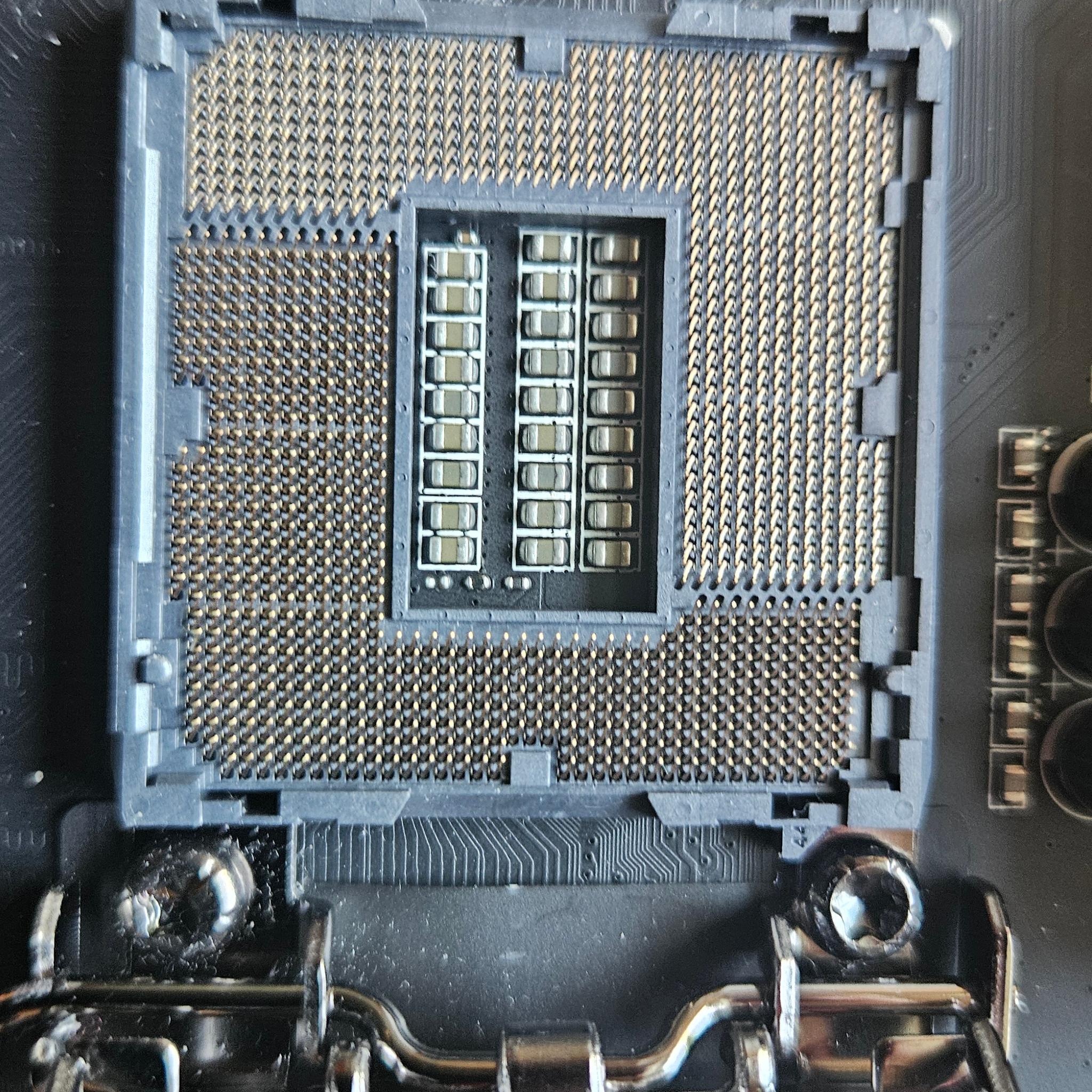 MSI Z97 Gaming 5 ATX Gaming MB & Intel i5-4590T