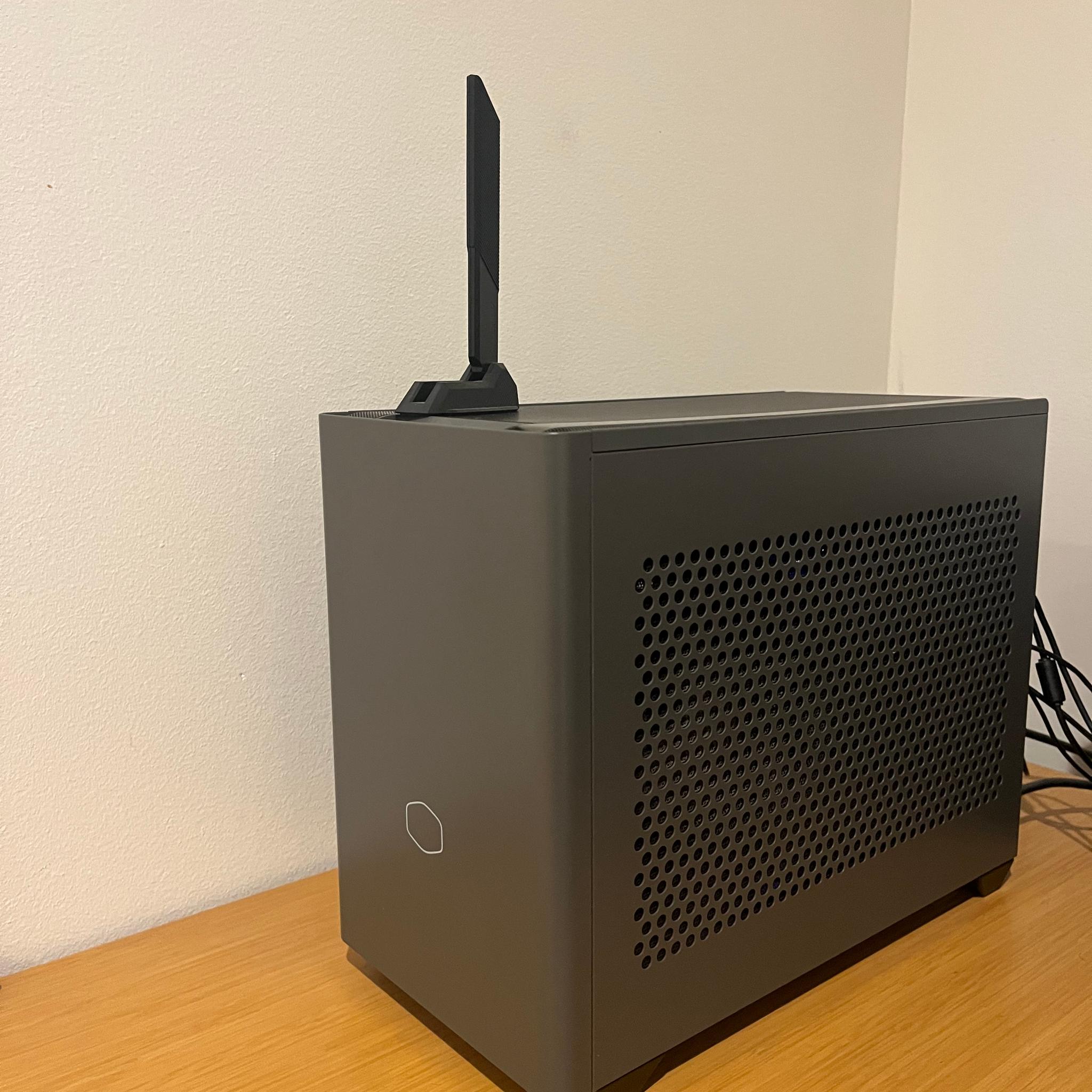 I7-13700F | RTX 4070 Ti Super 16 GB | 32 GB DDR5 | ASUS ROG STRIX Z690-I DDR5 | GEN5 NVMe 1TB
