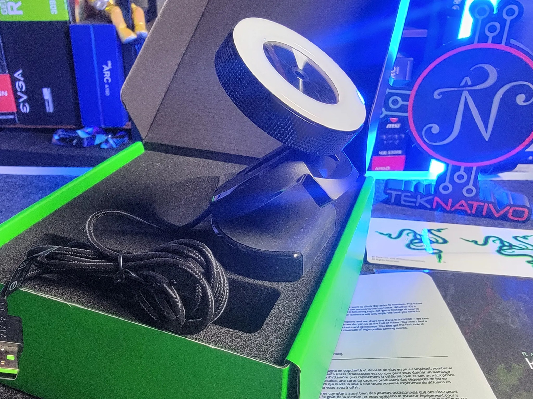 Razer - Kiyo 1920 x 1080 Webcam with Adjustable Ring Light - Black