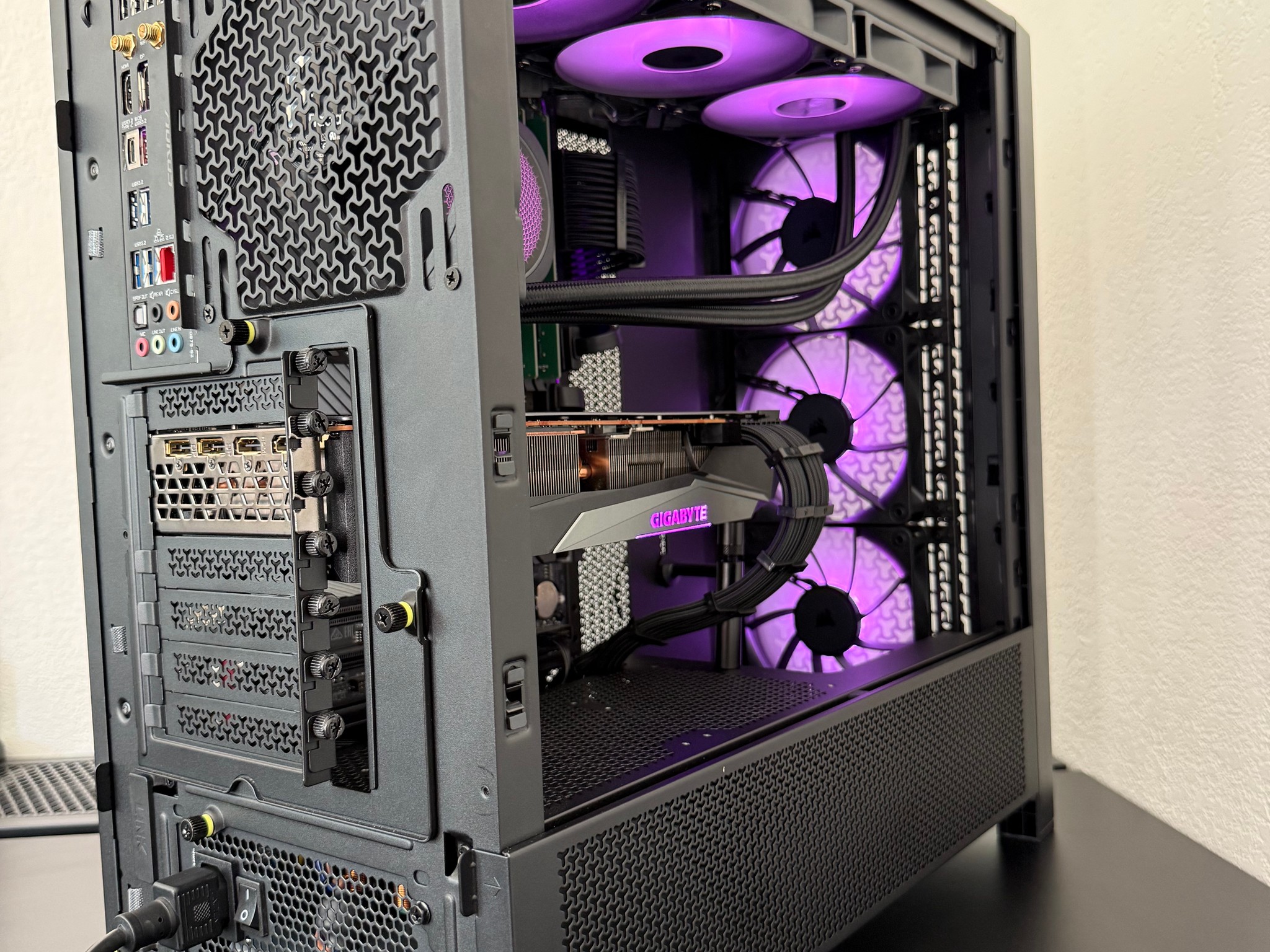 1440p Gaming PC - RX 6800 XT | i5-12600KF | 32GB RAM | 1TB NVMe