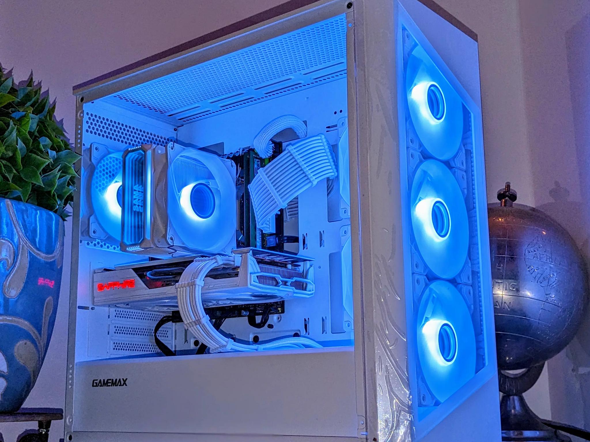 🧊👑 RX 5700XT⚙️(Intel)12-cores/24-threads ⚙️ 32GB DDR4 RAM ⚙️ 1TB(2x512GB)⚙️ Windows 11(Activated)
