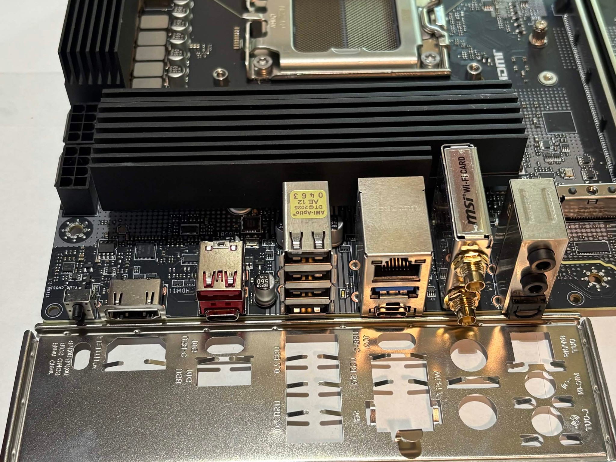 MSI PRO B850-VC WiFi AM5 ATX Motherboard | DDR5 | WiFi 7 | PCIe 5.0 | Ryzen 7000/8000/9000