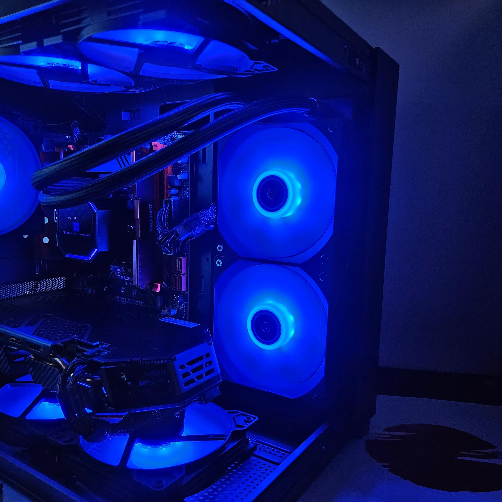 Liquid cooled Budget Beast Intel 10 core / 16GB DDR4 / 1TB SSD / RX580 8GB