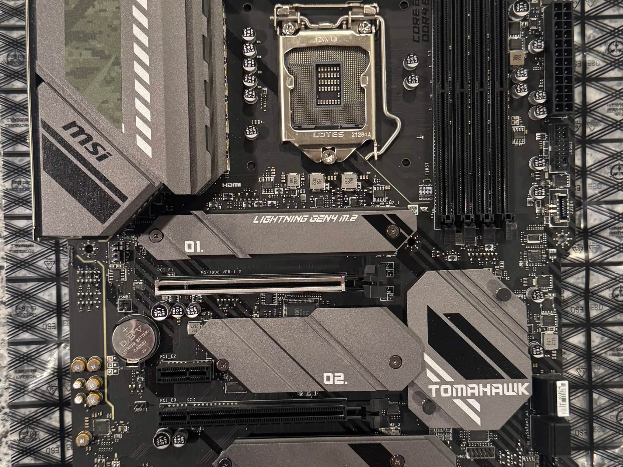 MSI MAG Z590 TOMAHAWK WIFI DDR4