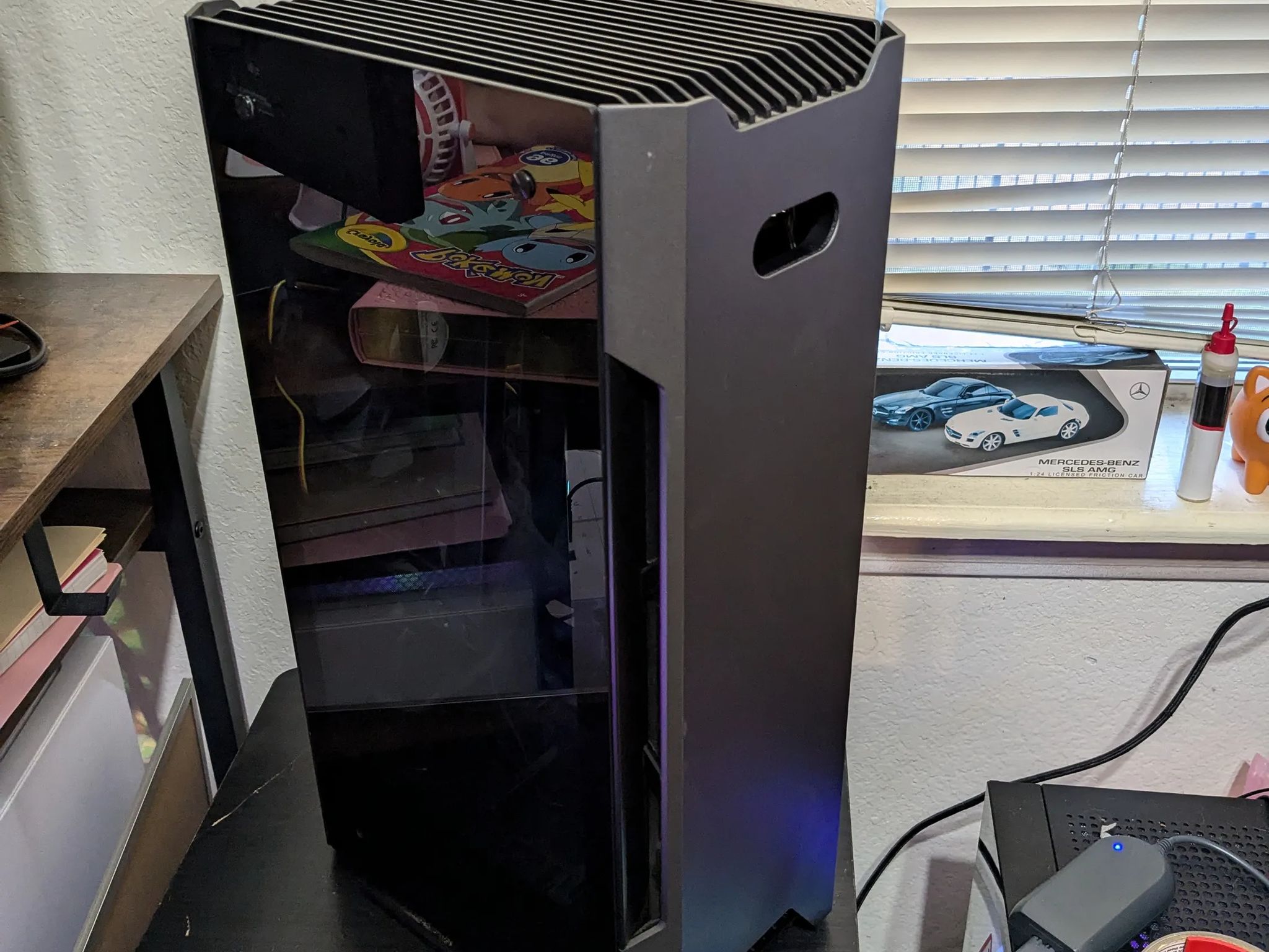 Phanteks Evolv Shift 2 Vertical ITX case (READ)