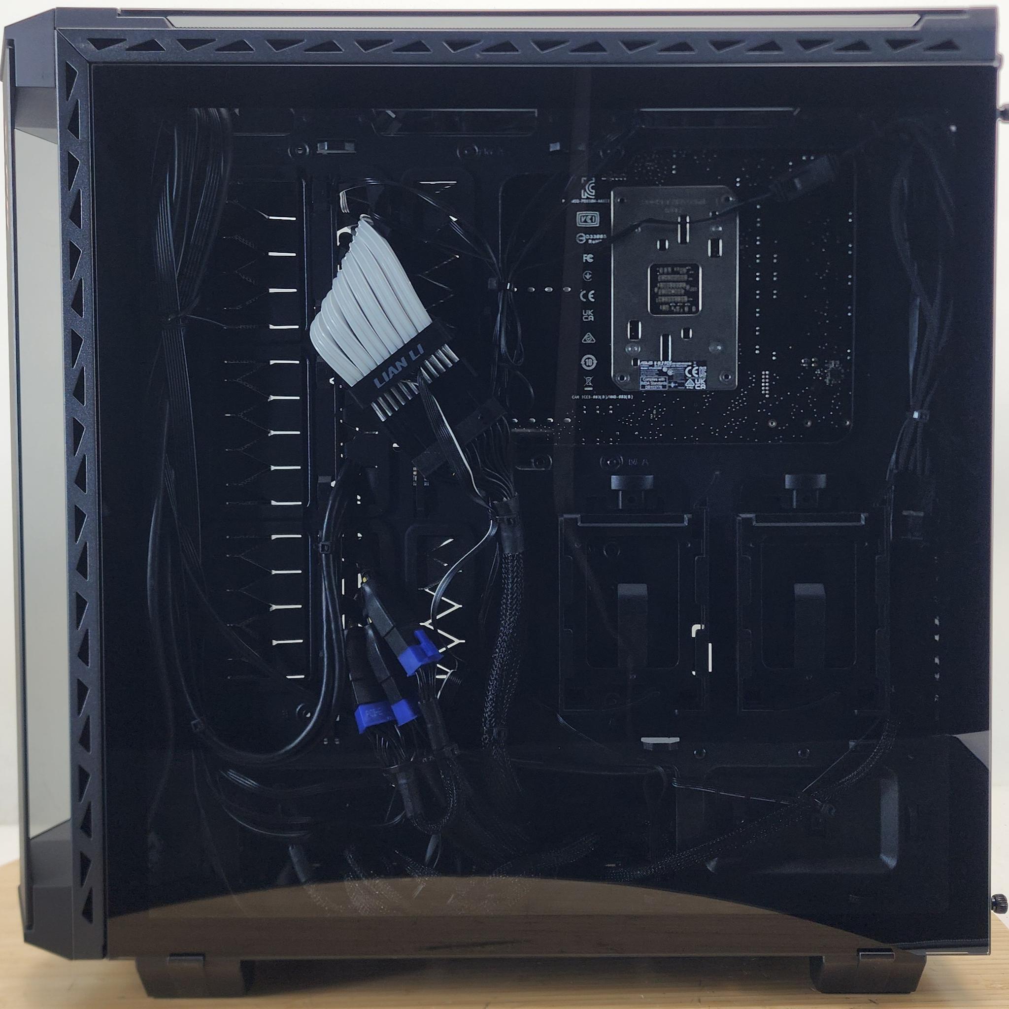 Gaming PC Ryzen 7 9800X3D 32GB RAM 1TB SSD RTX 5070 Ti 16GB Windows 11 Computer