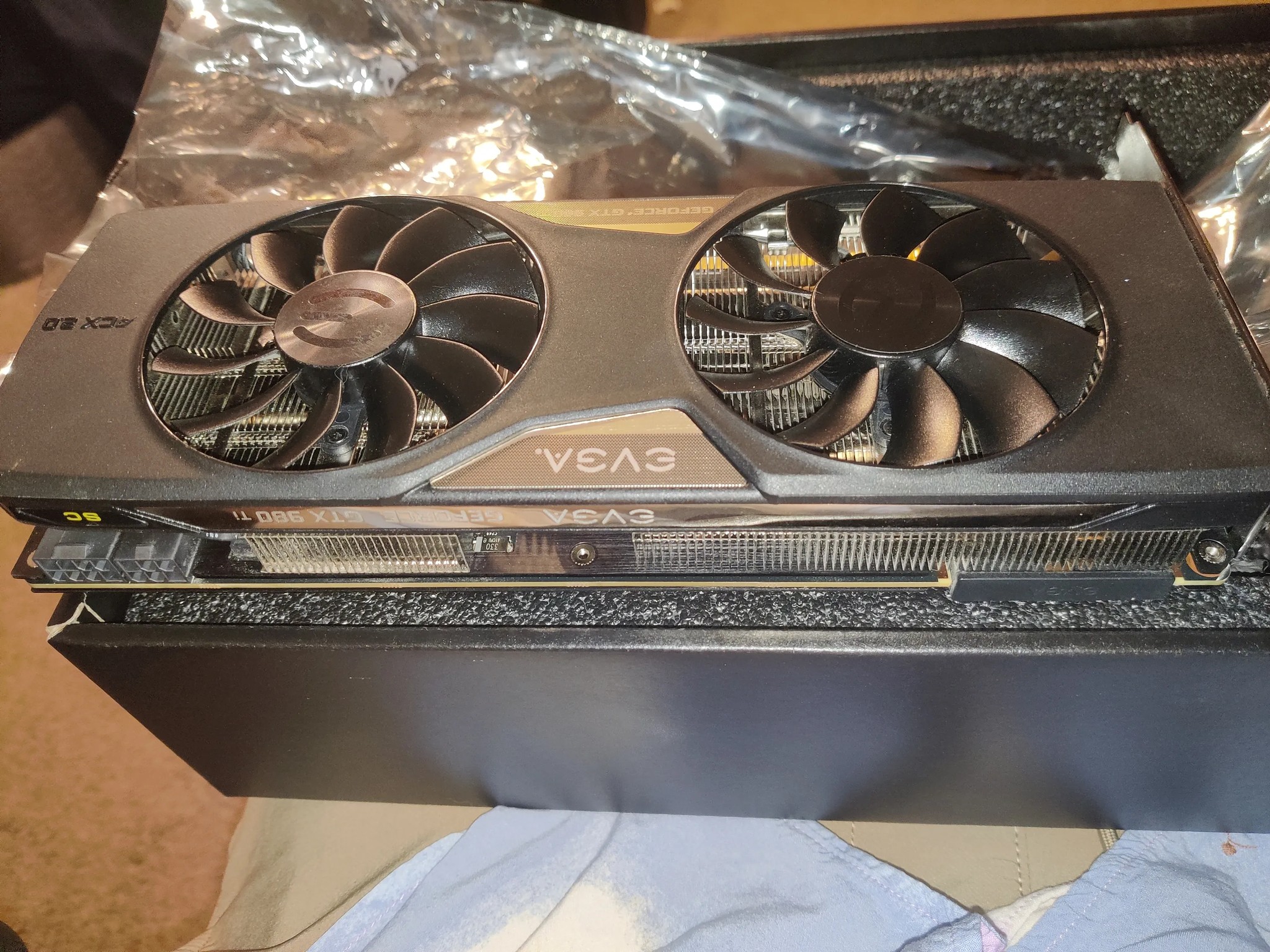 SUPER CLEAN EVGA 980 TI SC DEEP SALE!