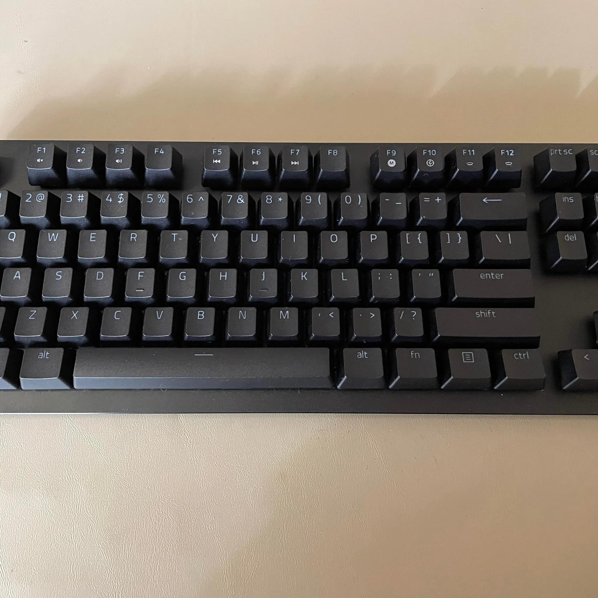 Razer Huntsman Tournament Edition TKL V1 *Lightly Used*