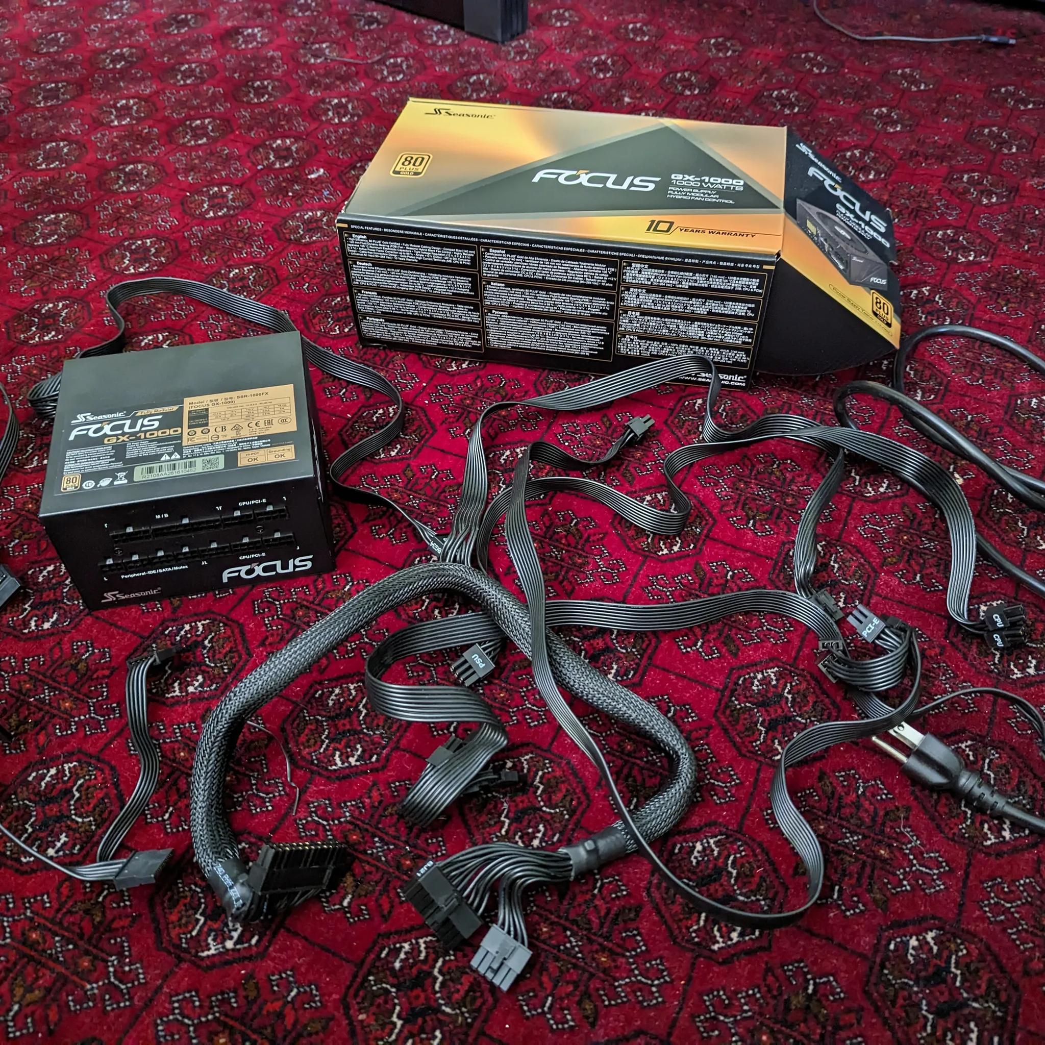 Seasonic Focus GX 1000W 80+ Gold Like New 