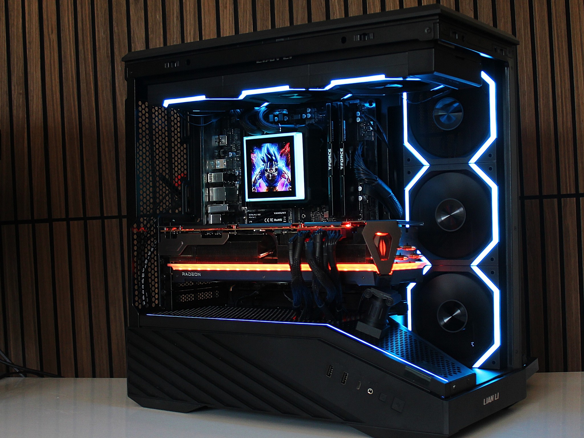 👑KingPin👑 | 9800X3D | RX 7900XTX 24Gb | 32GB DDR5 CL 30 | Lian Li | LCD | 1TB | GOLD