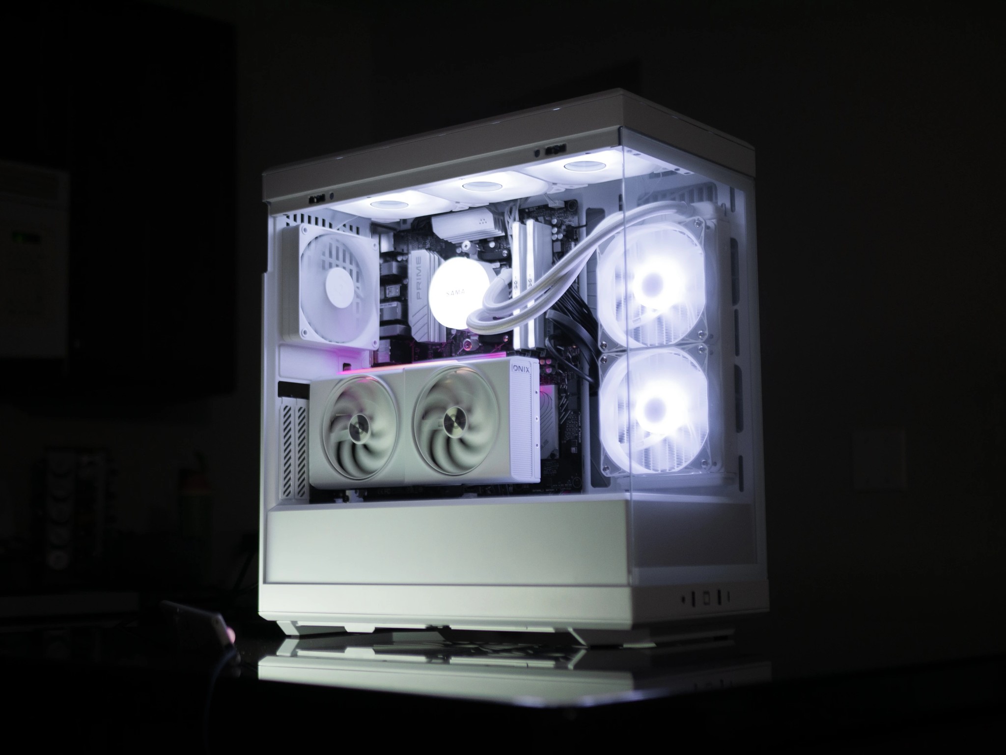 ARC B580 - AM5 Ryzen 7600x - 32gb DDR5 6000 - 1TB NVME - 240MM AIO - White Gaming PC