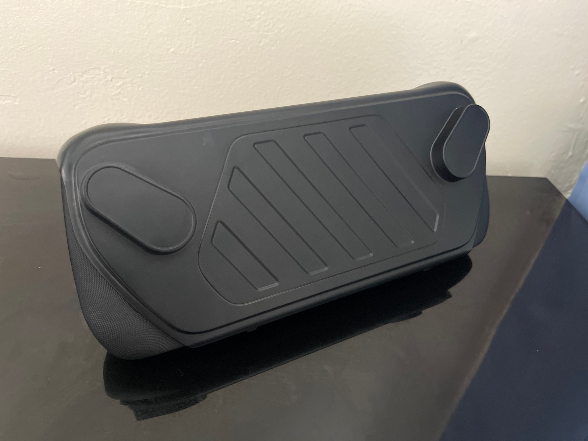 ROG Ally X / 1TB / 24GB DDR5 / Z1 Extreme / Jsaux case