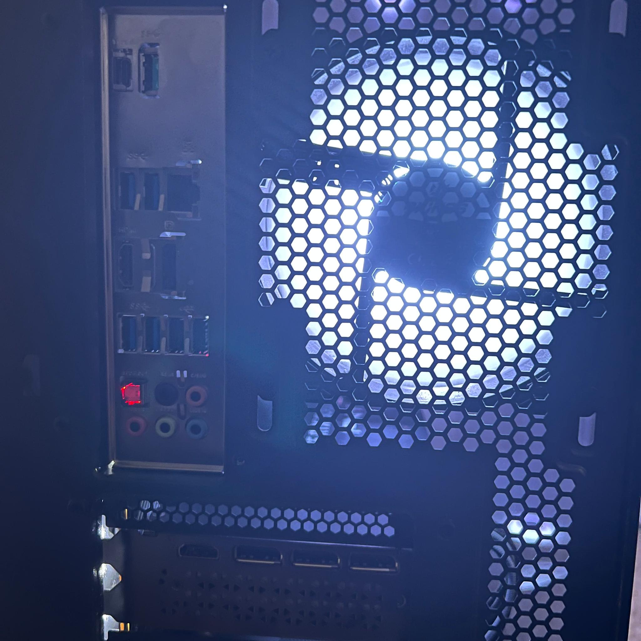 RTX 5060 and r7 5700x gaming pc
