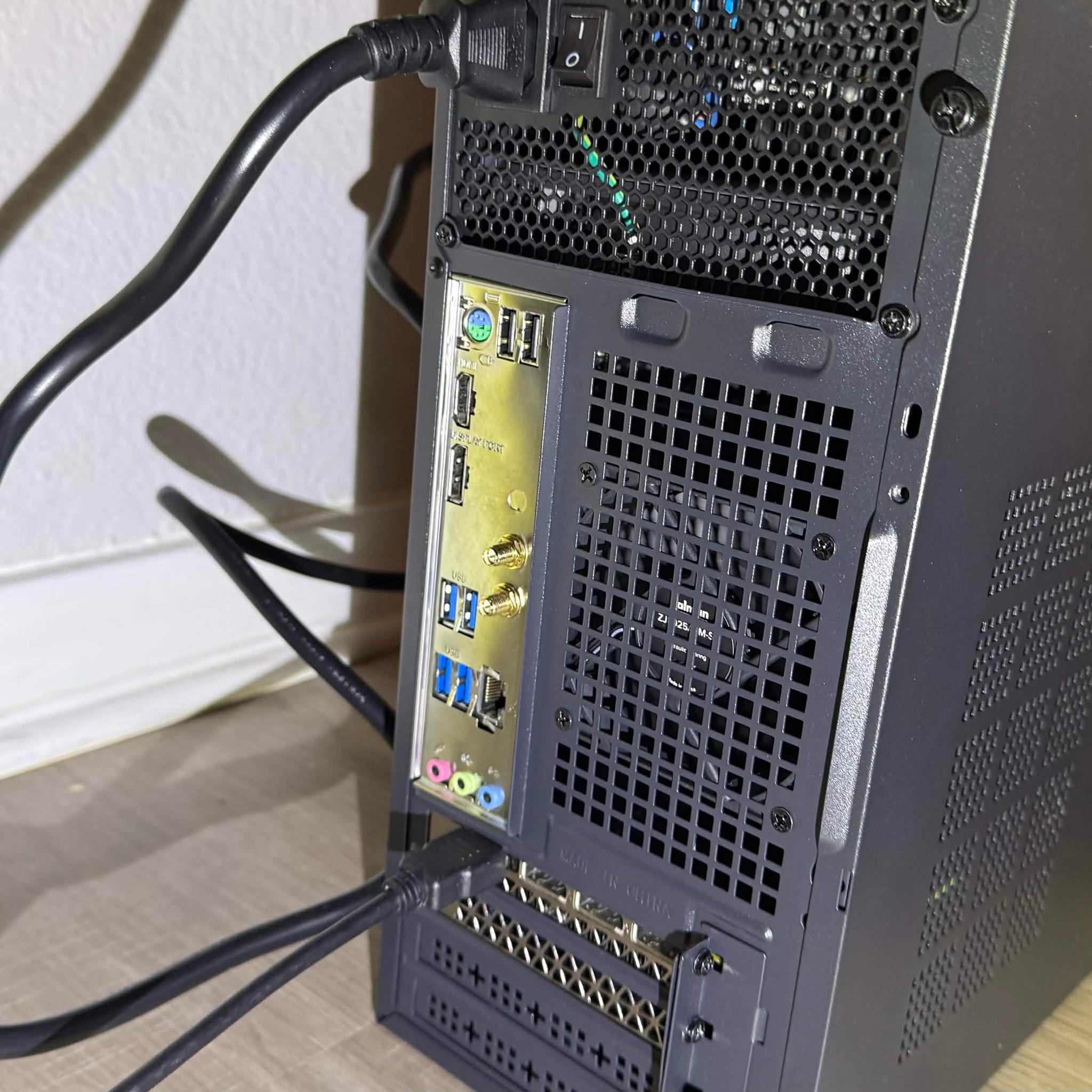 Mini Gaming PC | i5 12400F | 32GB DDR4 | RTX 3060 12GB | 512GB NVMe | Zalman CUBIX