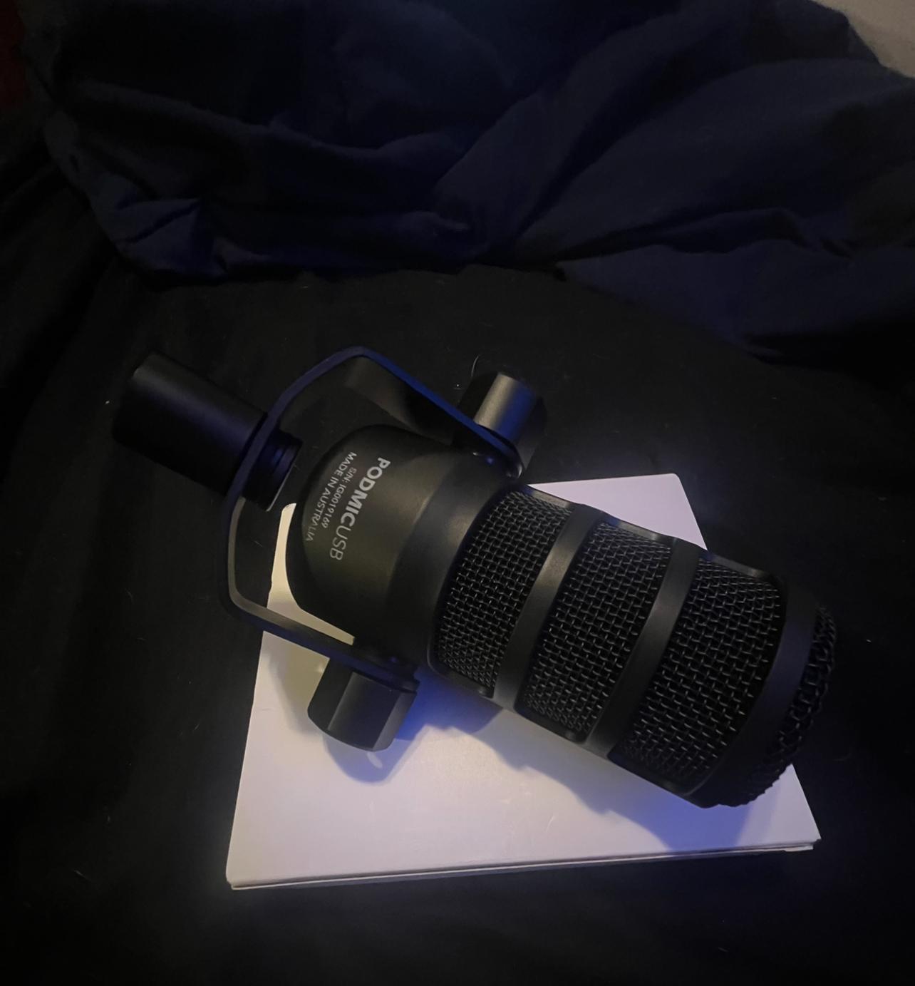 RØDE PodMic USB with XLR