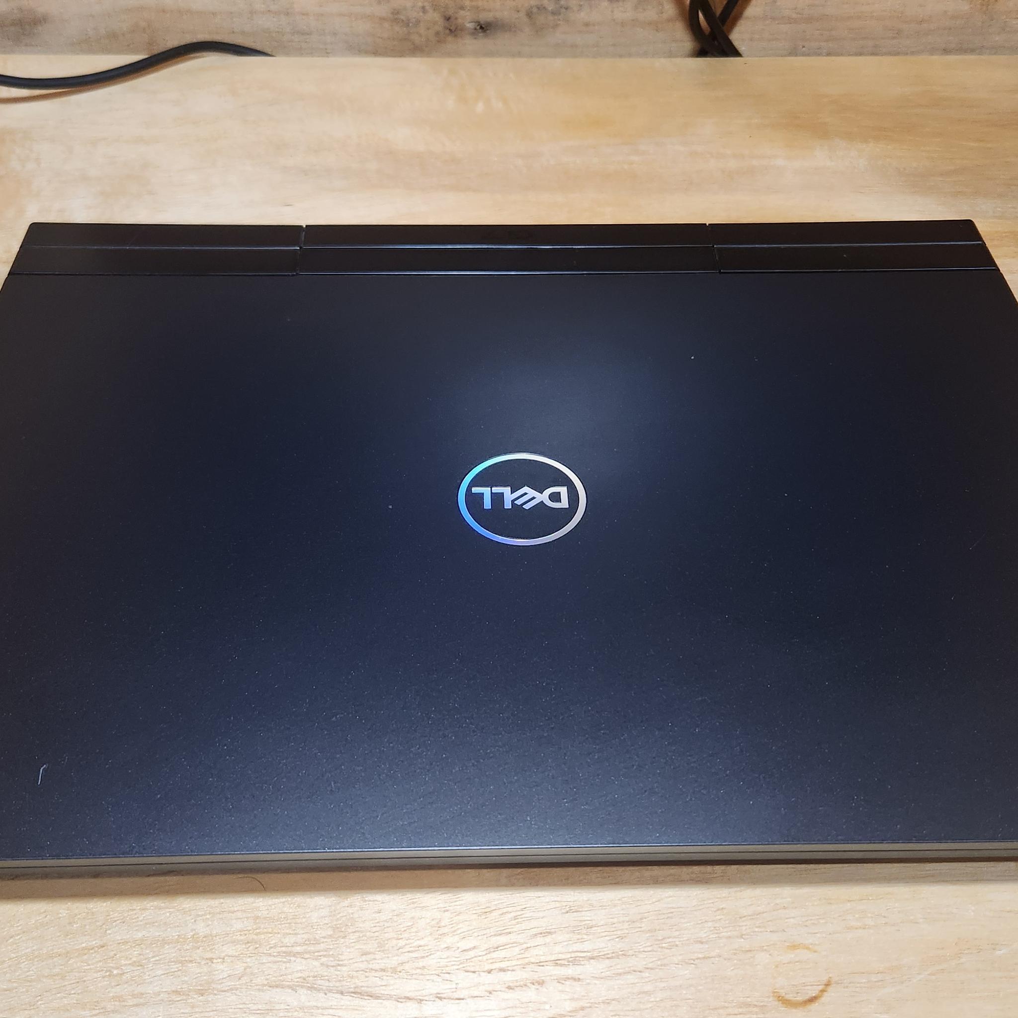 GAMING Dell G7 7700 with i7 + RTX 2070