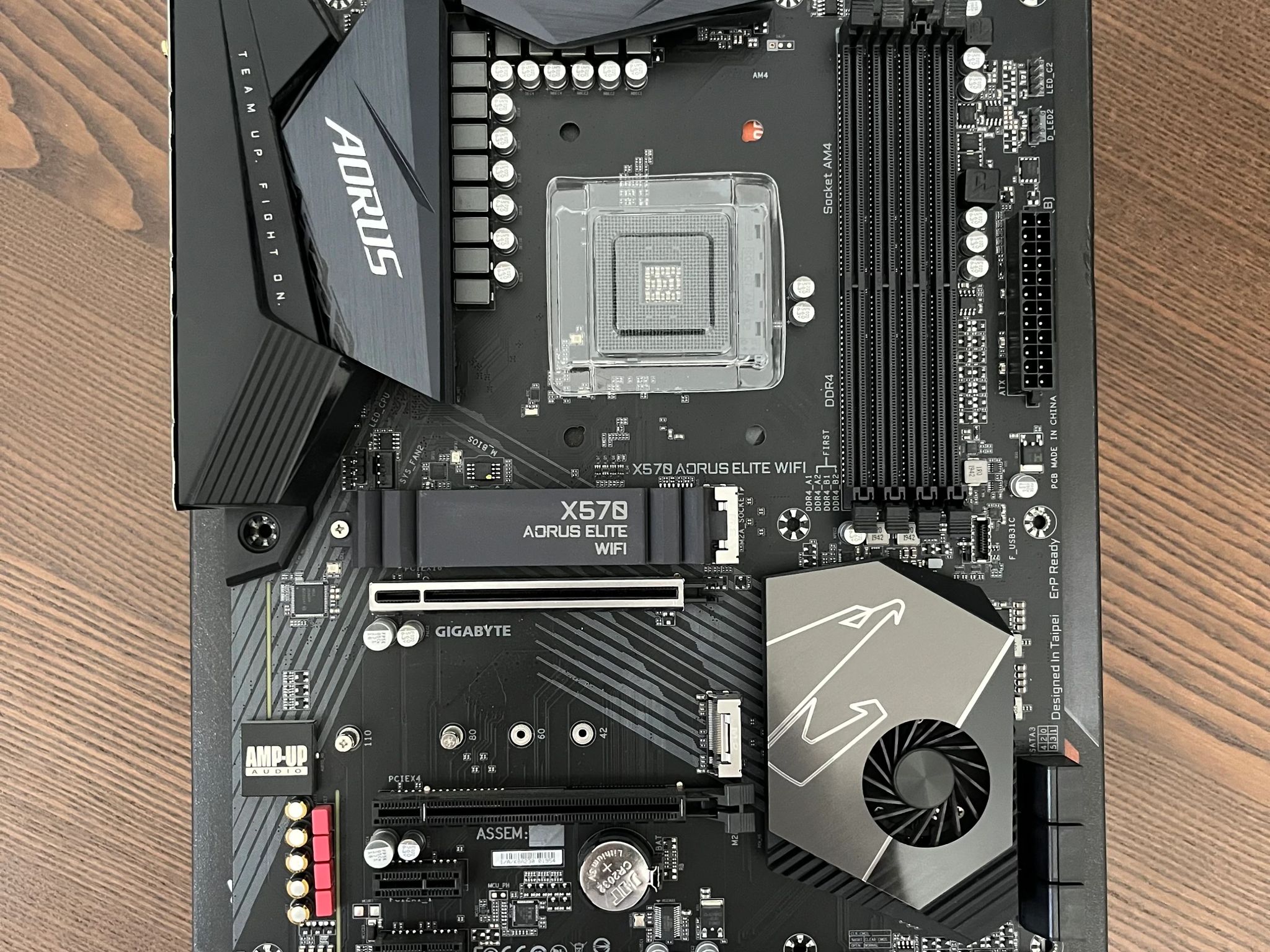 Gigabyte X570 Aorus Elite Wifi motherboard for Ryzen CPU (has AM4 socket, takes DDR4 RAM)