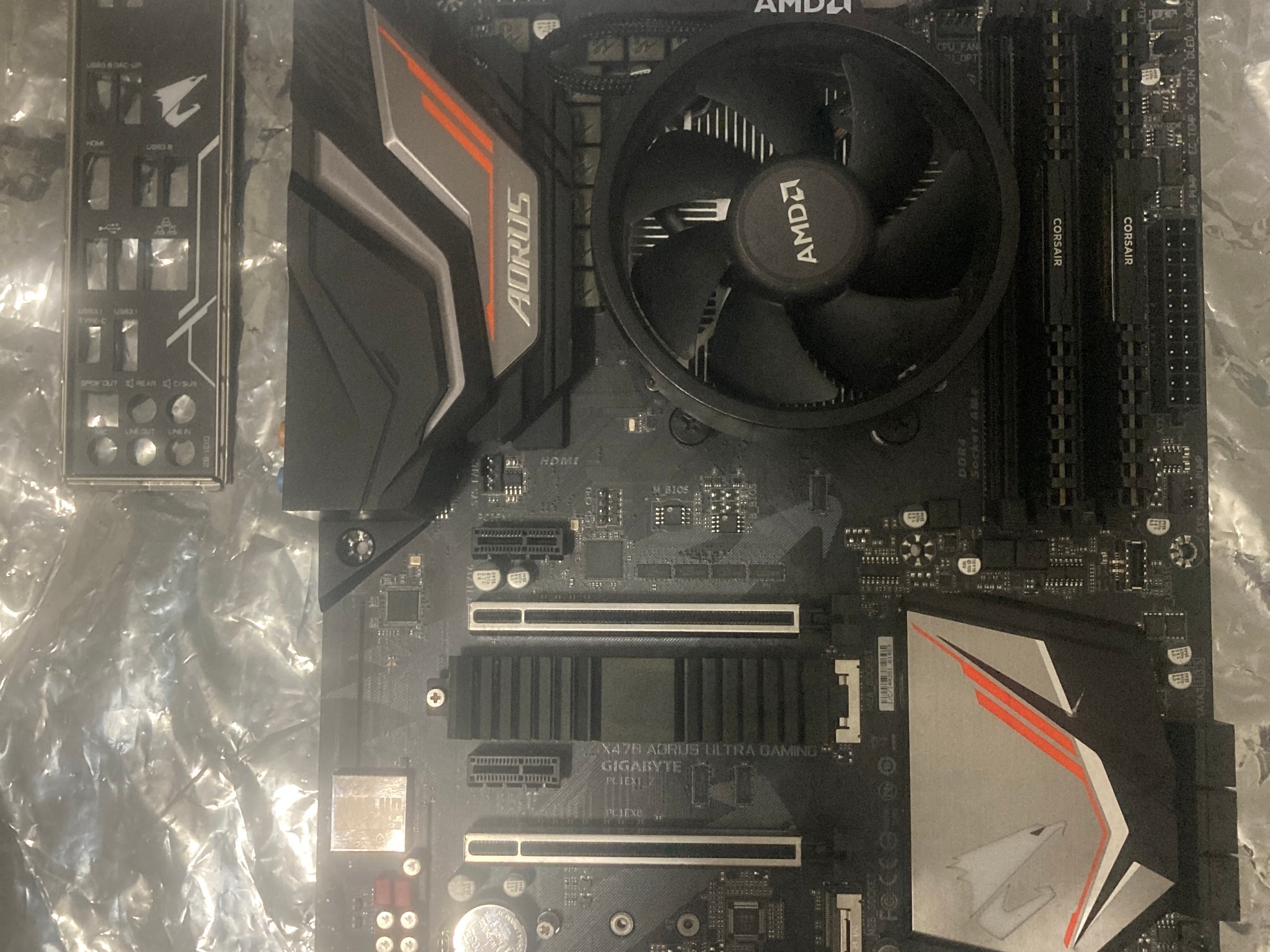 GigaByte X470 Aorus Ultra Gaming Motherboard + AMD Ryzen 3 2200GE CPU + 16GB 3200MHz DDR4 RAM