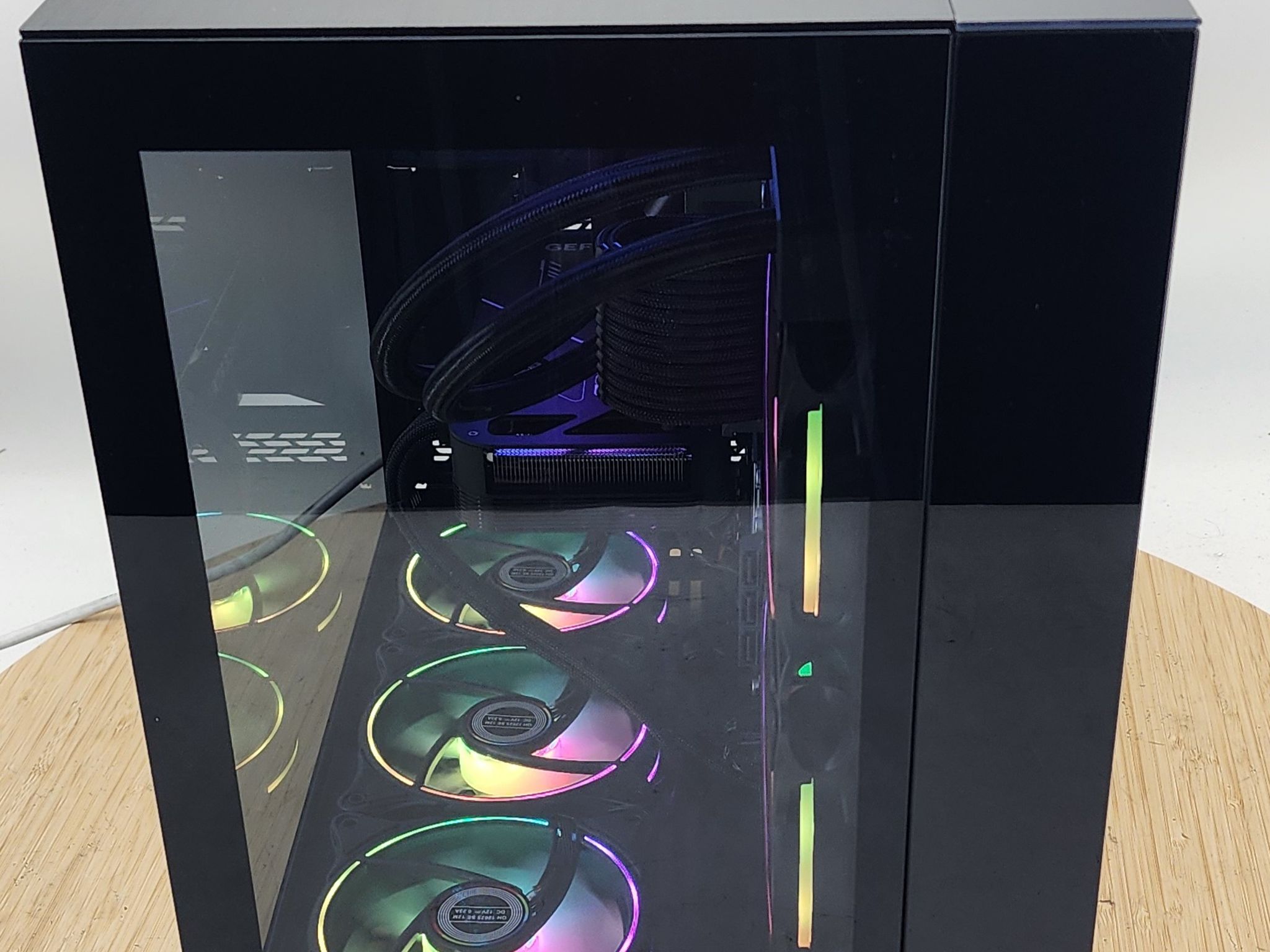 Gaming PC Ryzen 7 5700X 16GB RAM 1TB SSD RTX 4060 8GB Windows 11 Computer
