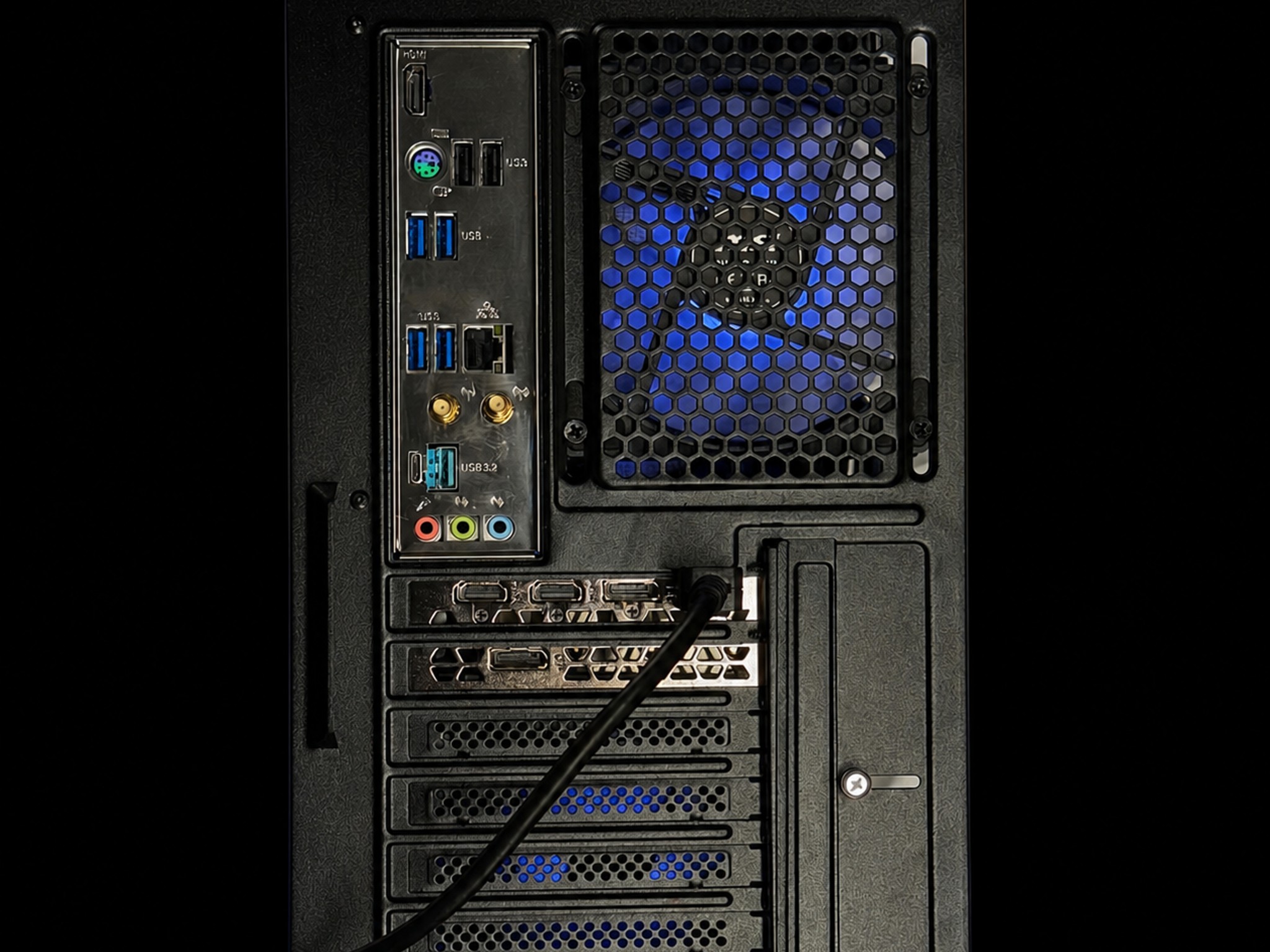 1440P Gaming Pc / Ryzen 7 5800X3D / RTX 3080 10G / 32GB Ram / 1TB SSD Storage / Liquid cooled