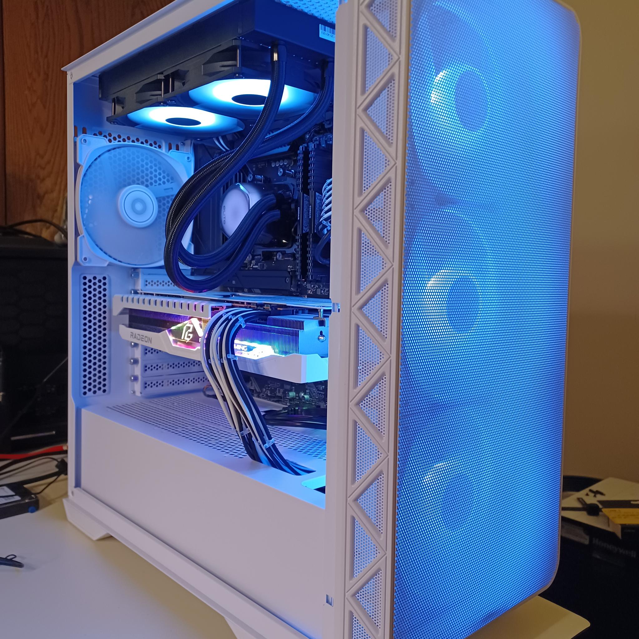 RX 7900 XT + Ryzen 7 5700X3D + 32GB DDR4 | 4K Gaming Mid-Tower