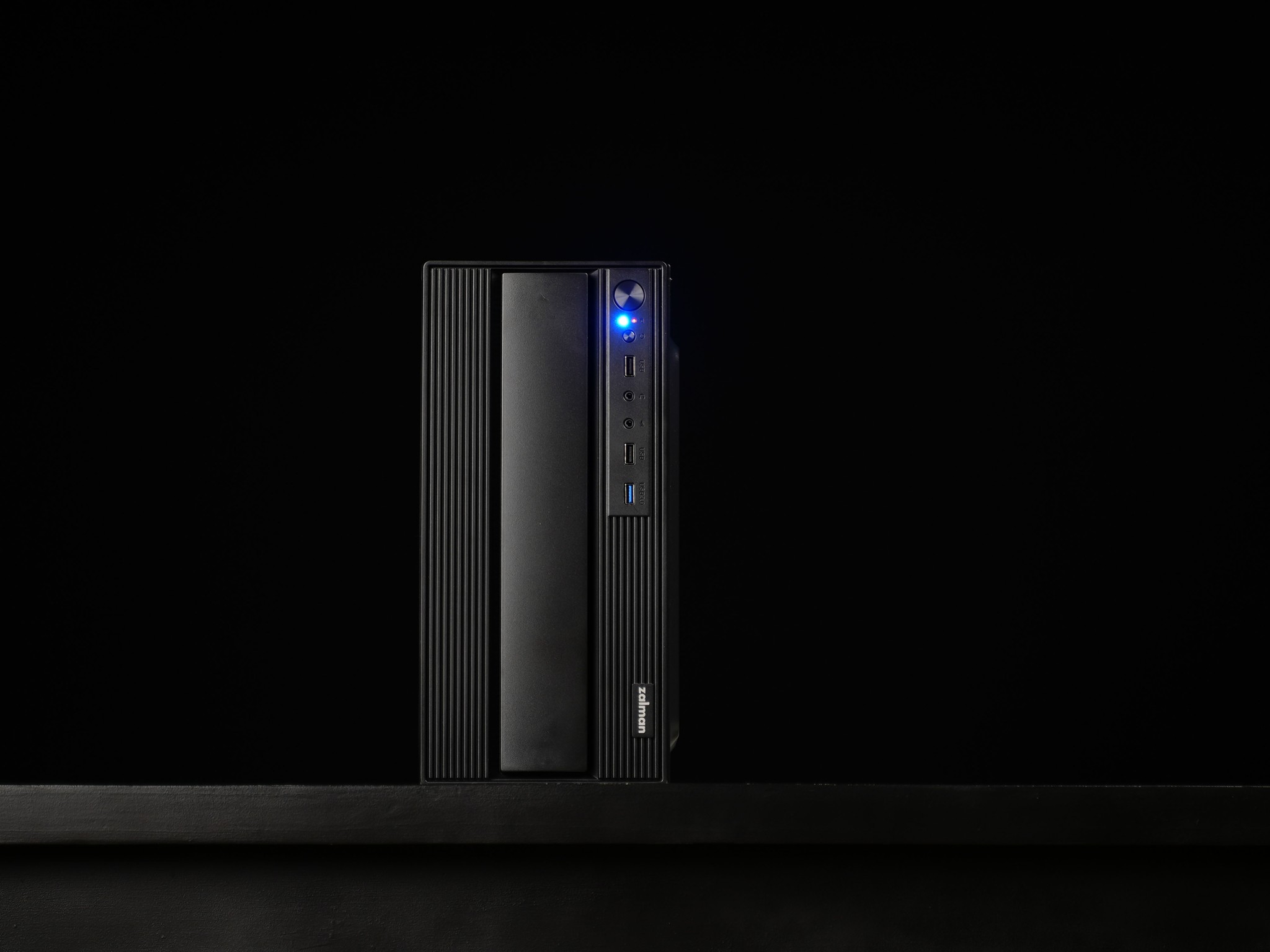 \ NA-04 / RX 570 Intel Core i5 6600 .7TB Windows 11 8GB Gaming PC
