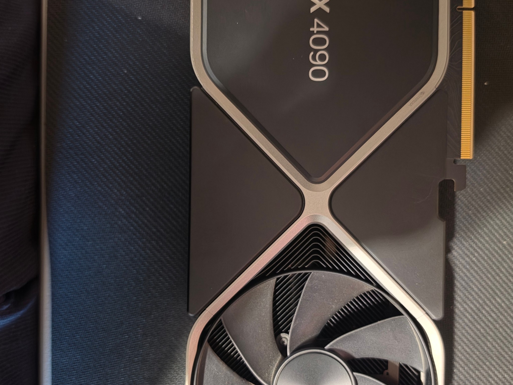 NVIDIA Founders Edition GeForce RTX 4090