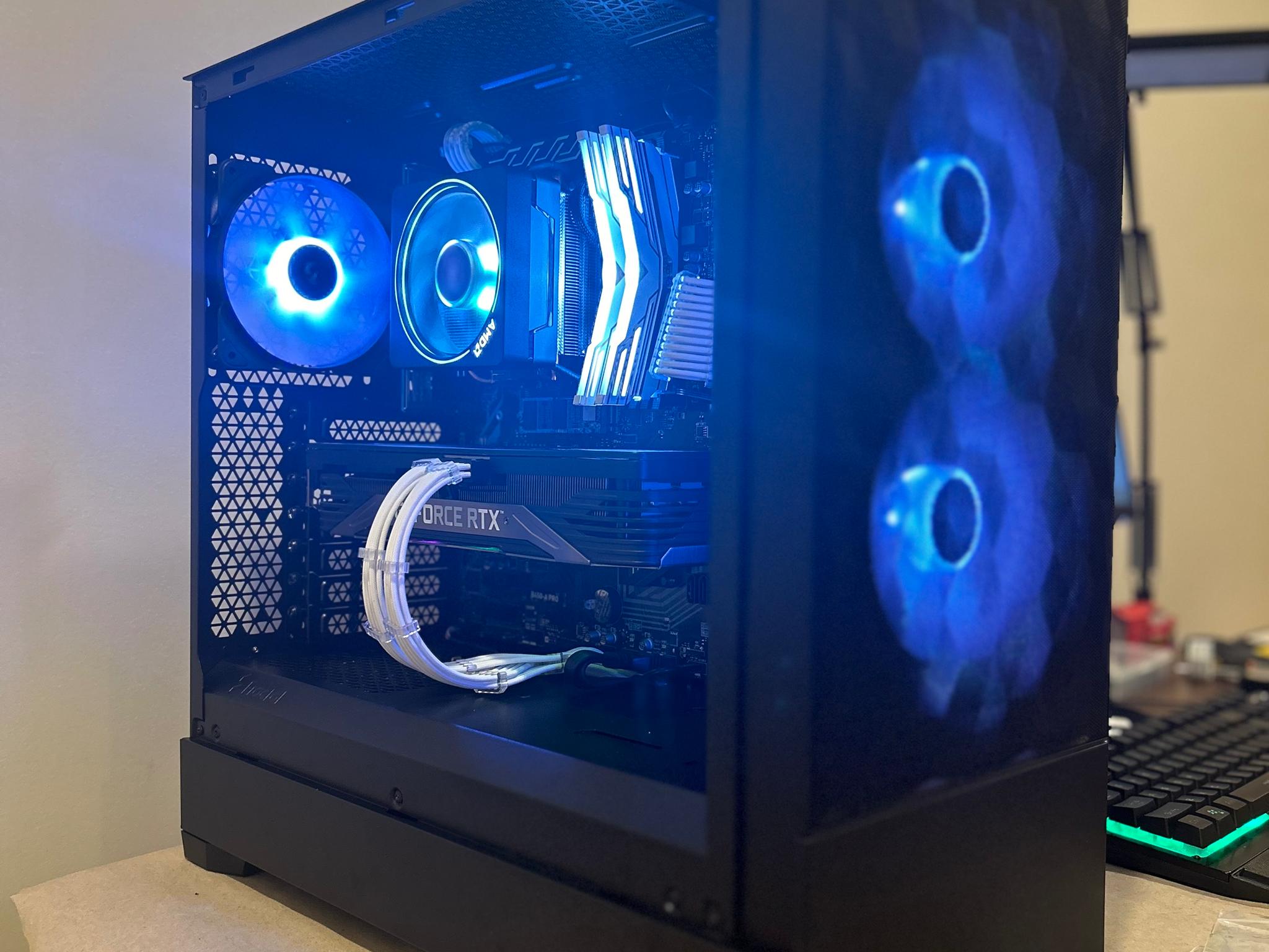GREAT VALUE 1440P || ❄️⚫Obsidian Frost⚫❄️ || RTX 3070/Ryzen 5 5600X/32 GB DDR4/512 GB NVME/WiFi