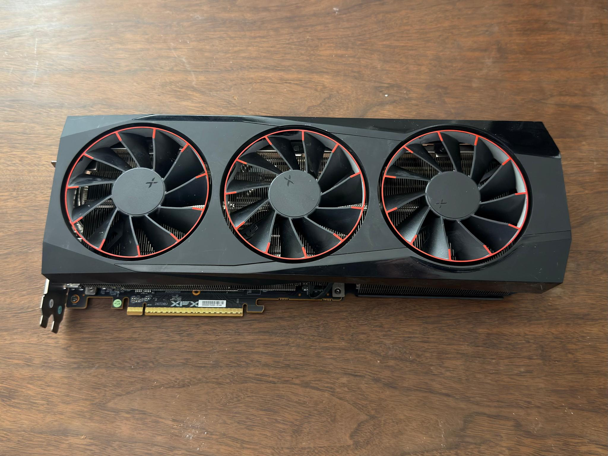 XFX Radeon RX 9070 XT Quicksilver Triple Fan 16GB