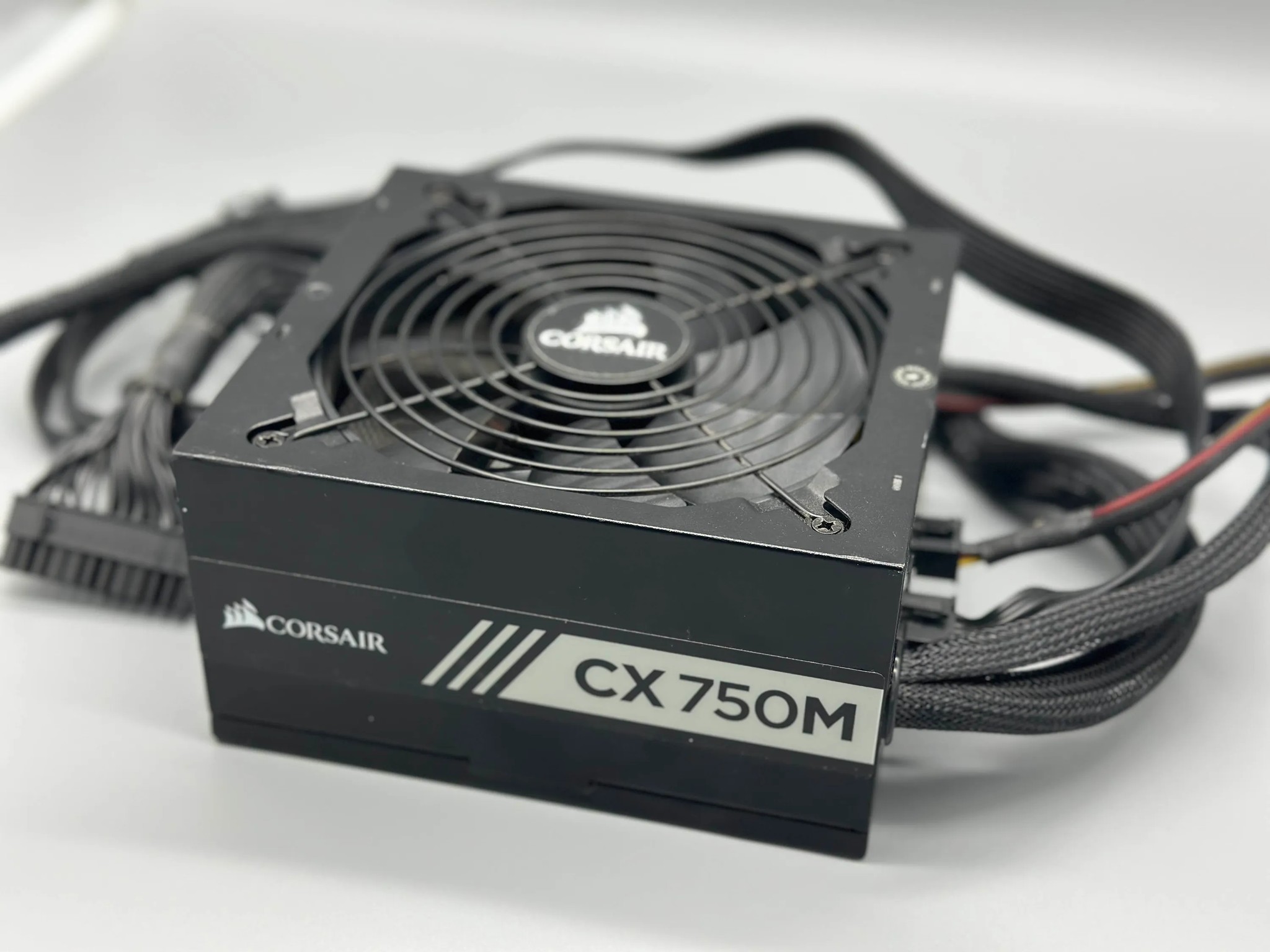 Corsair CX Series 750 Watt 80+ Bronze