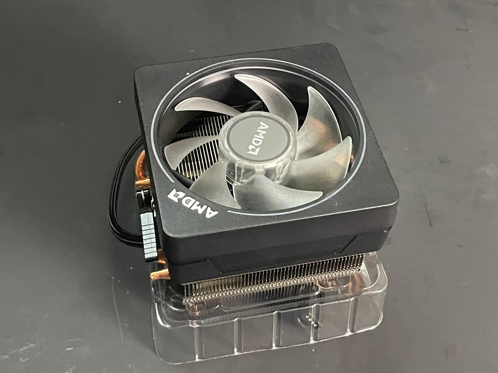 AMD Wraith Prism - Image 1