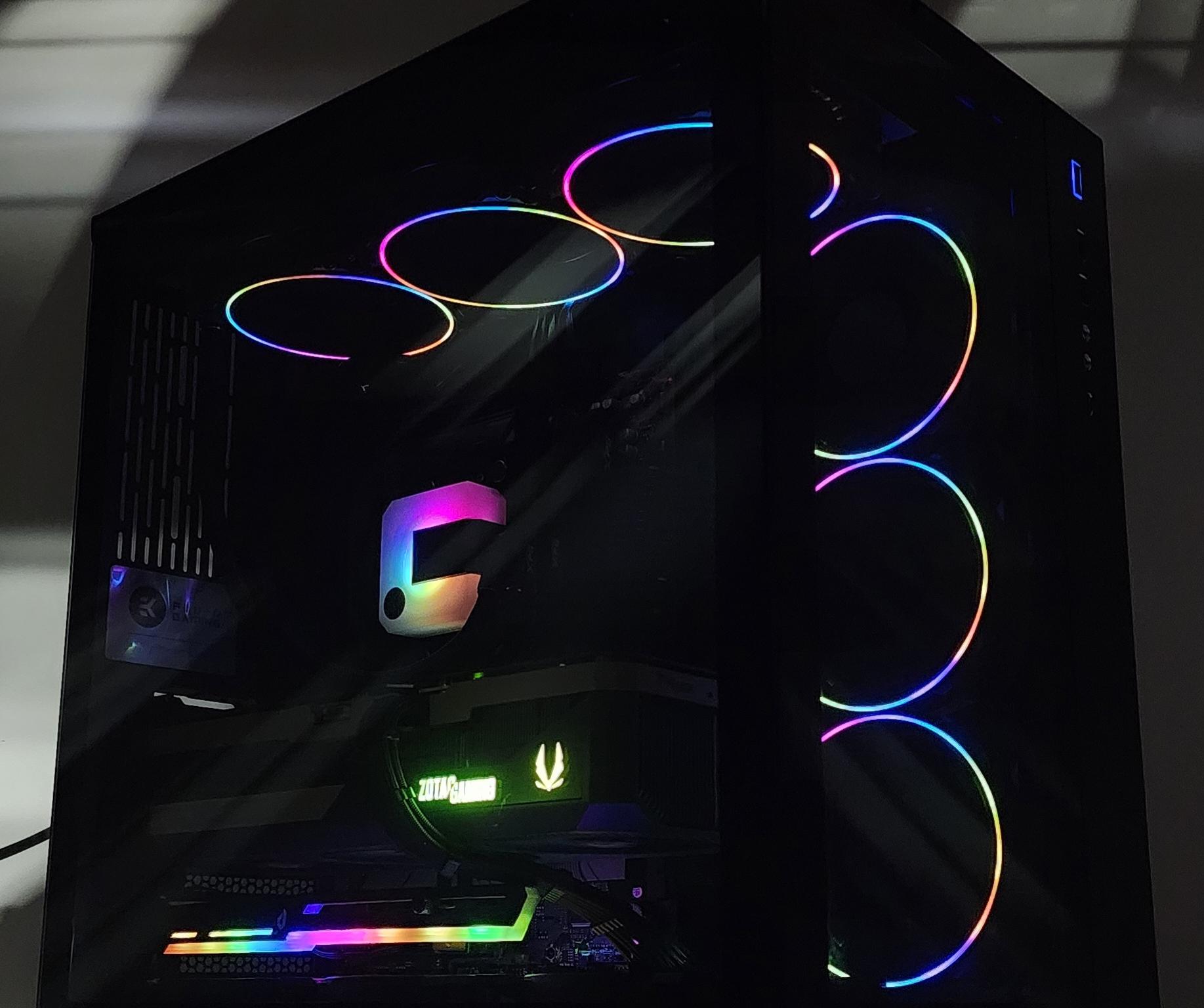 Gaming PC Ryzen 7 9800X3D 64GB RAM 4TB SSD RTX 5080 16GB Windows 11 Computer