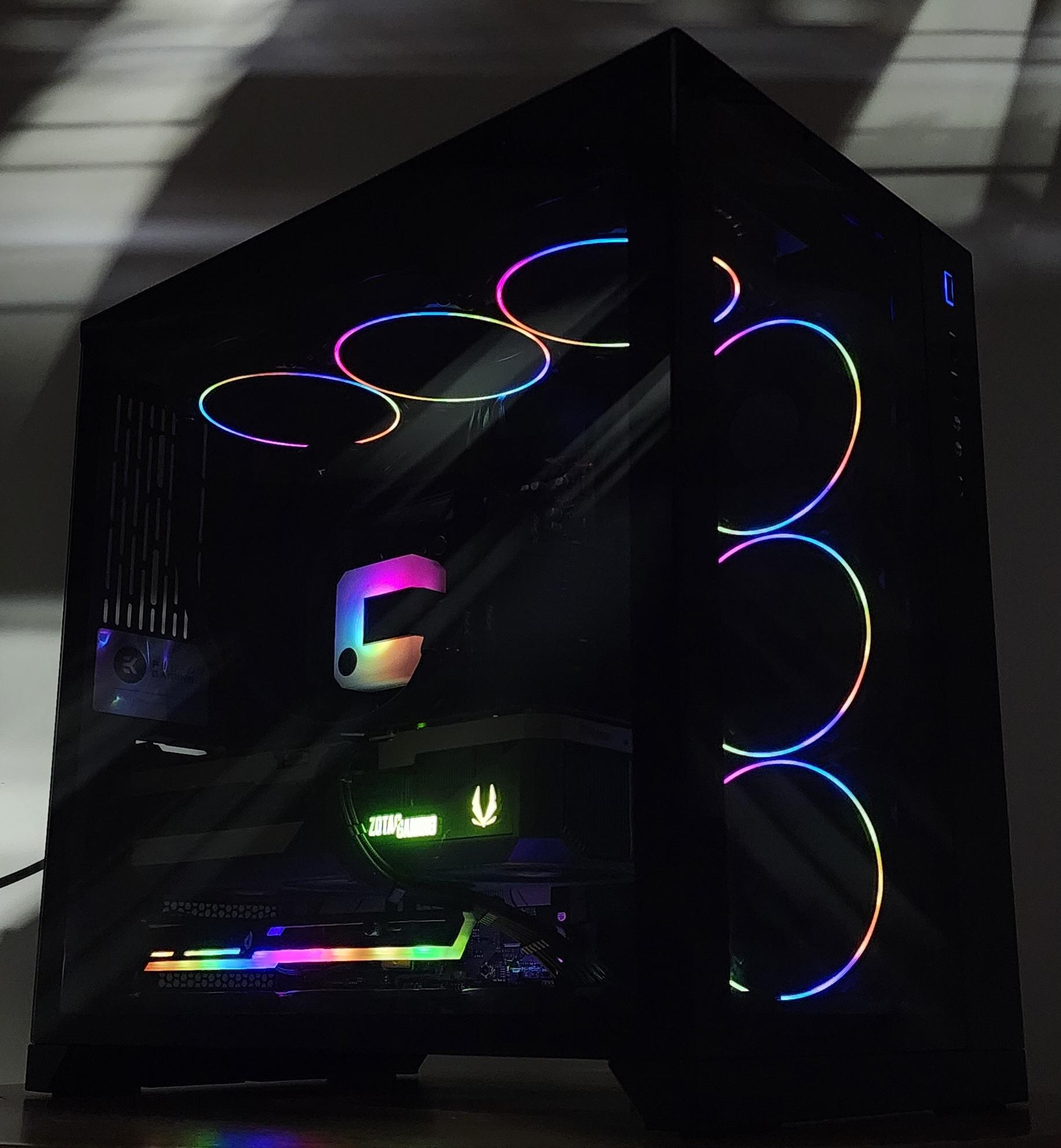 Gaming PC Ryzen 7 9800X3D 64GB RAM 4TB SSD RTX 5080 16GB Windows 11 Computer