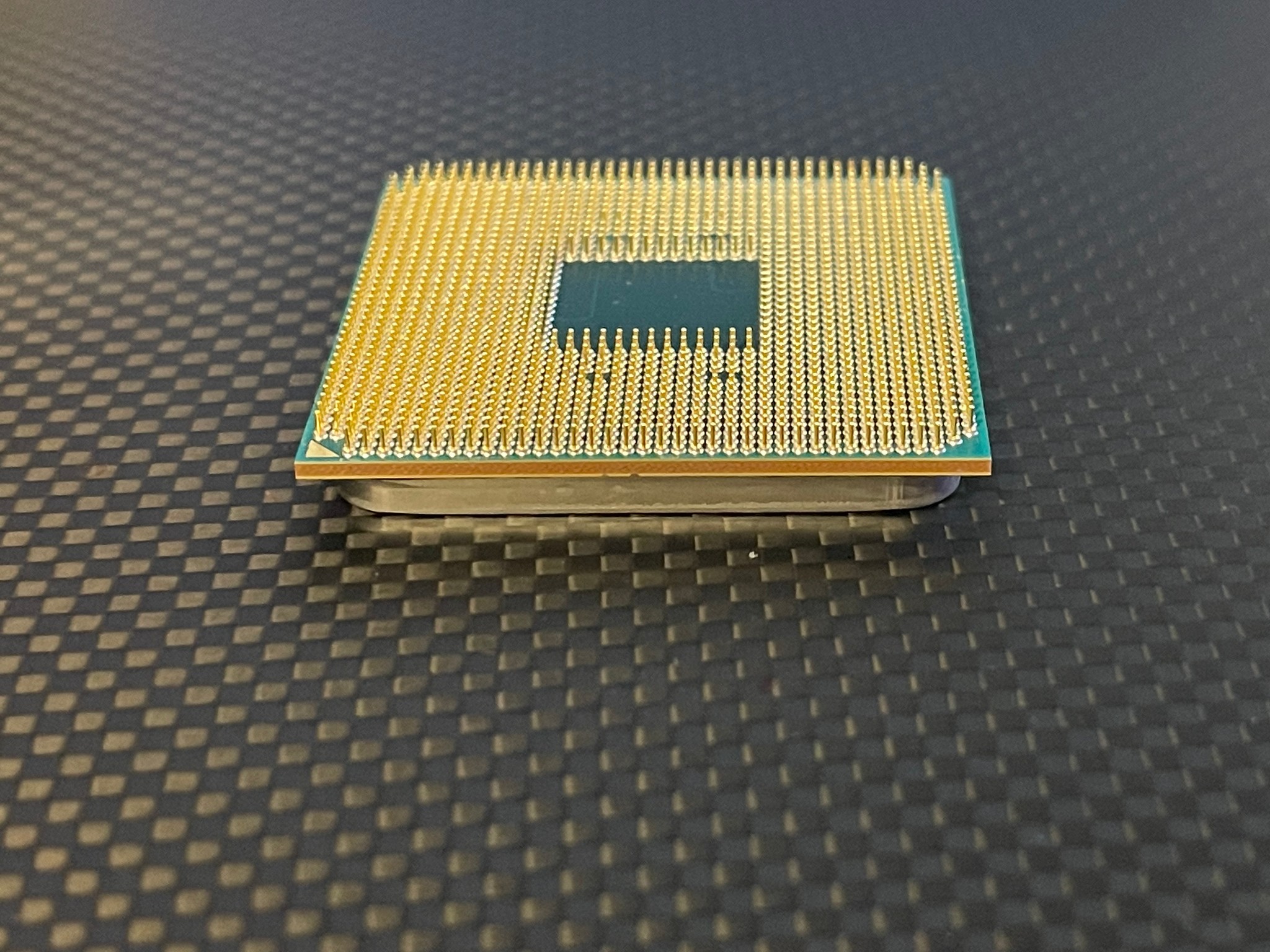 Used, AMD Ryzen 3 3200G with cooler and box