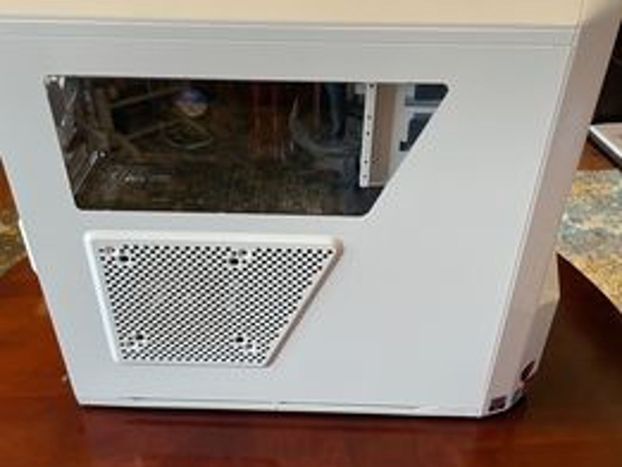 Unique Case Custom PC with EVGA SuperClocked black edition 1070