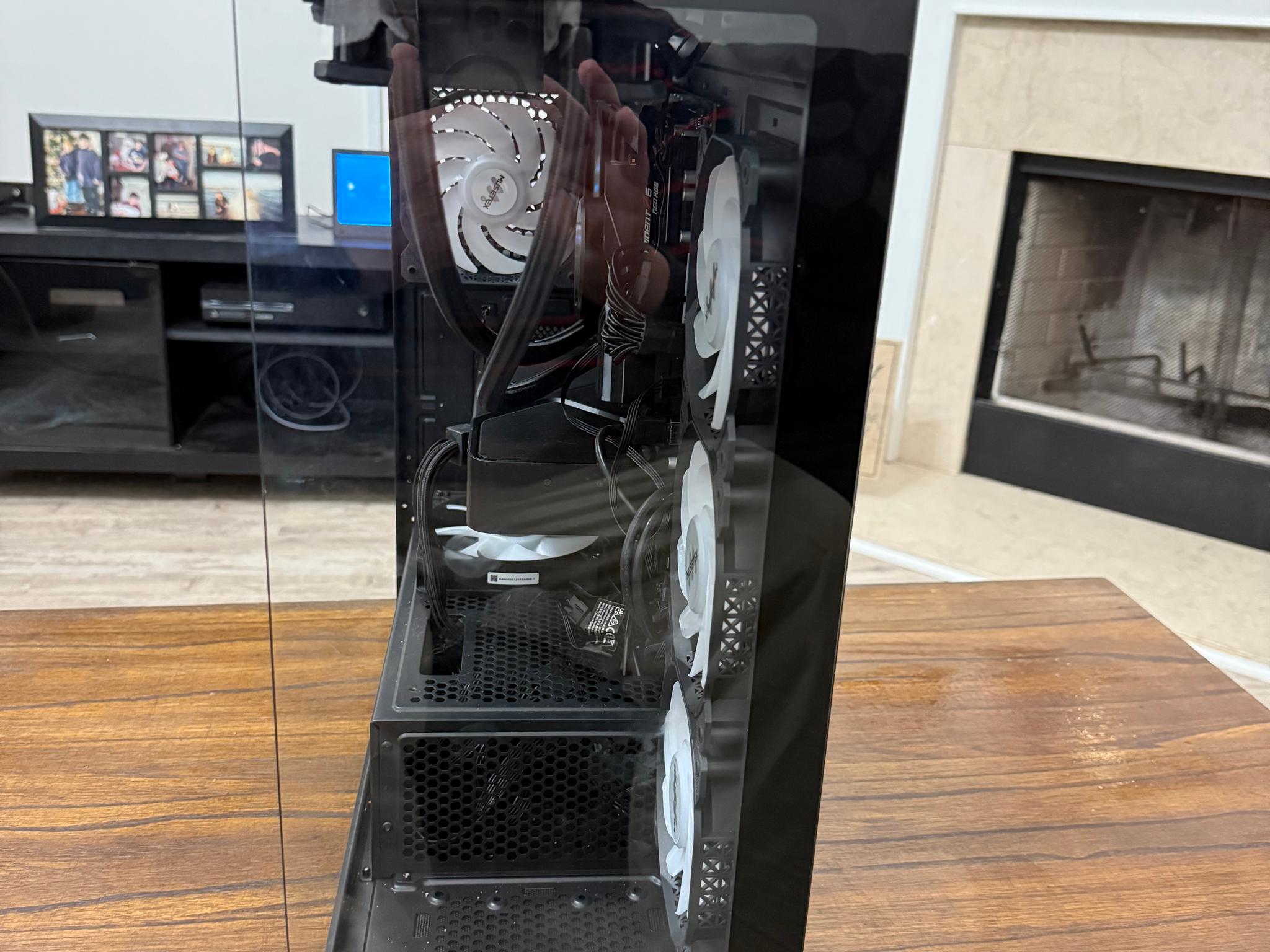 GeForce RTX 5070, AMD Ryzen 9 7950X3D
