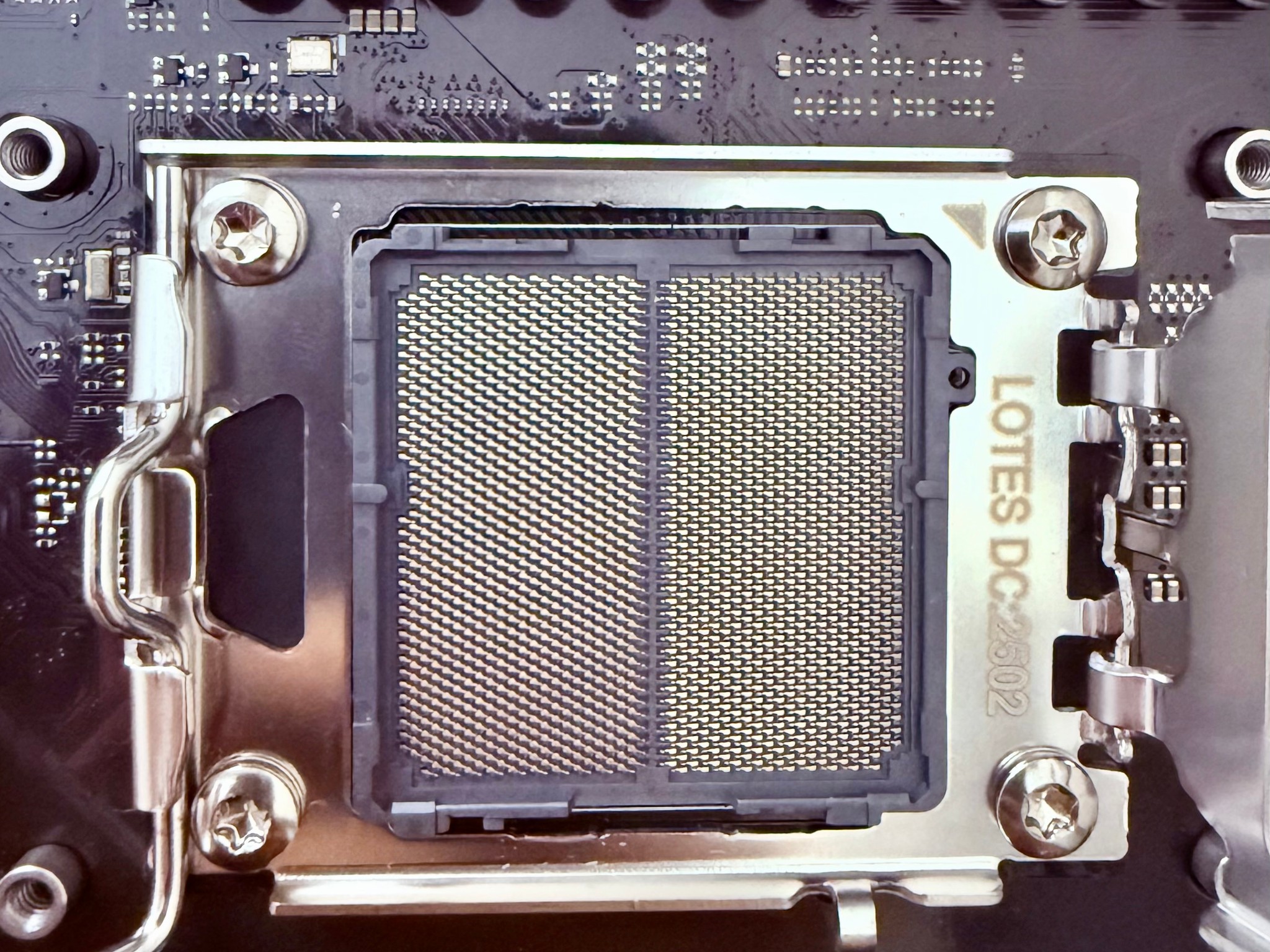 AMD Ryzen 7 7800X3D CPU + Asus Prime B840-Plus WiFi Motherboard + Bitspower 360mm Liquid Cooler