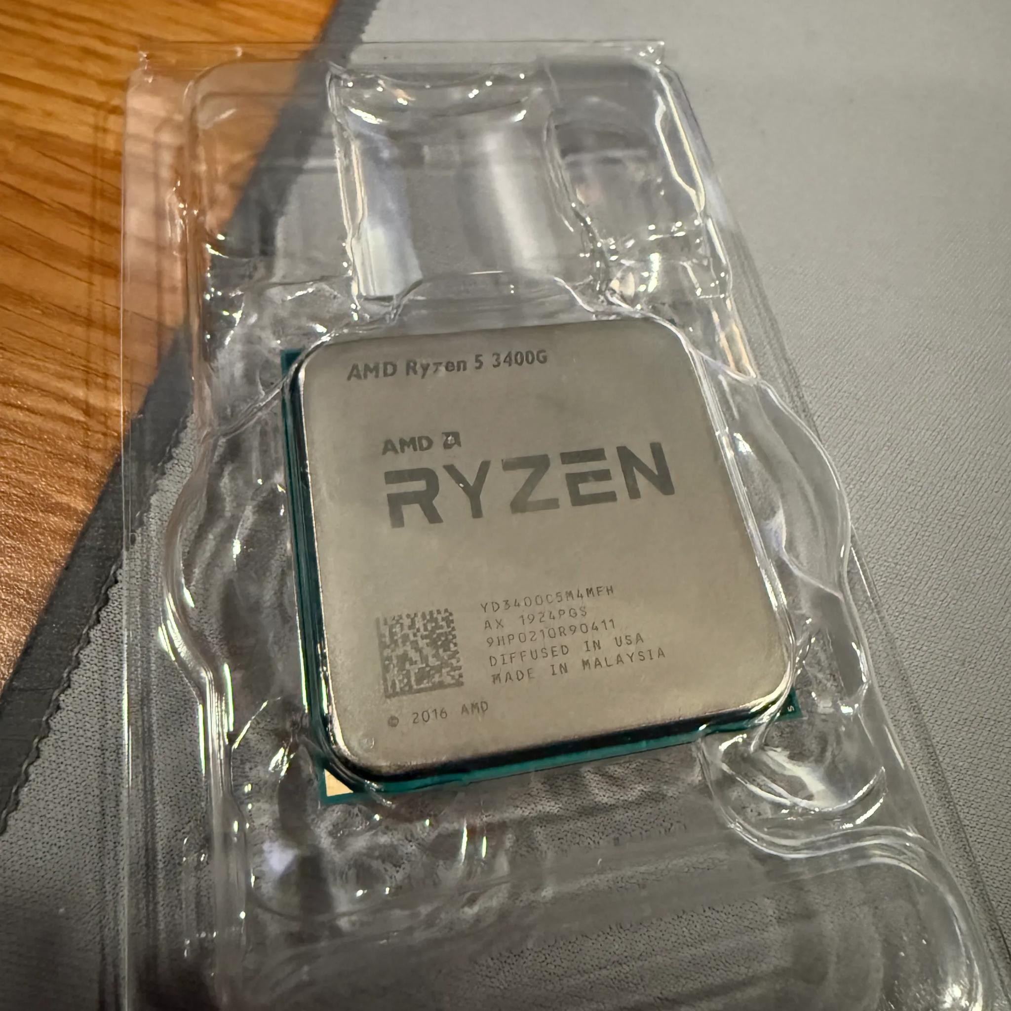 AMD Ryzen 5 3400G