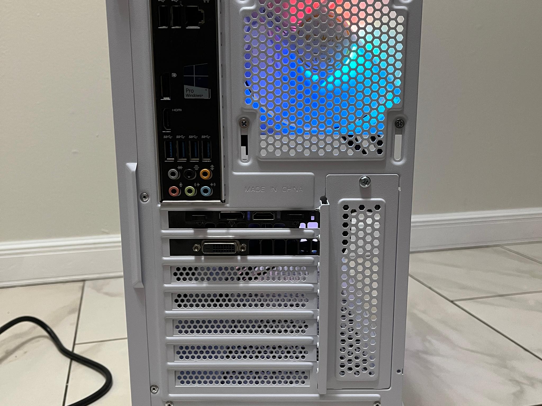 NVIDIA GTX 1080, Intel i7-6700, 16GB RAM, 870 GB Storage, High FPS Gaming PC w/ Wi-Fi & Bluetooth