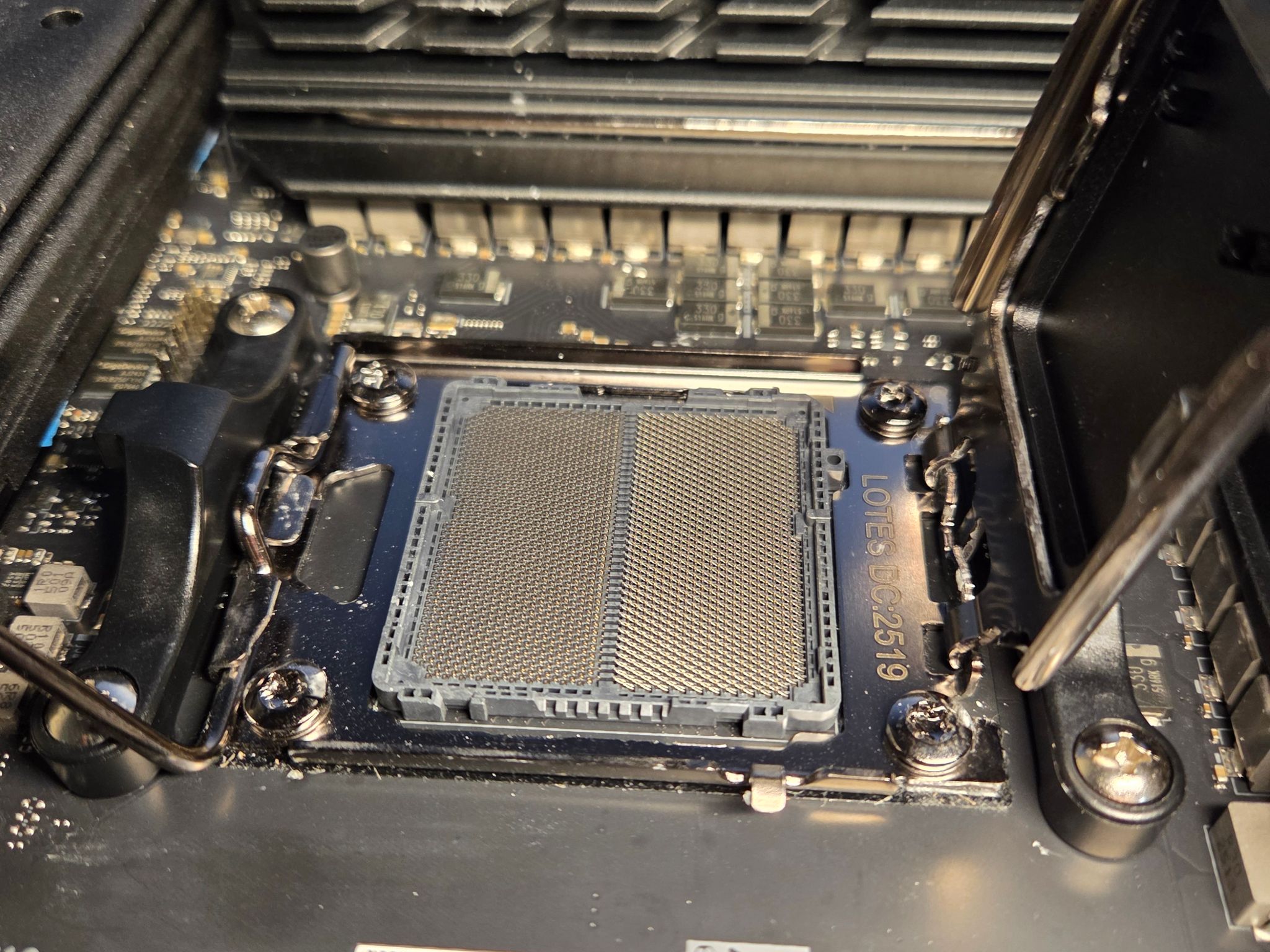ASUS ROG Crosshair X870E APEX AM5 Motherboard