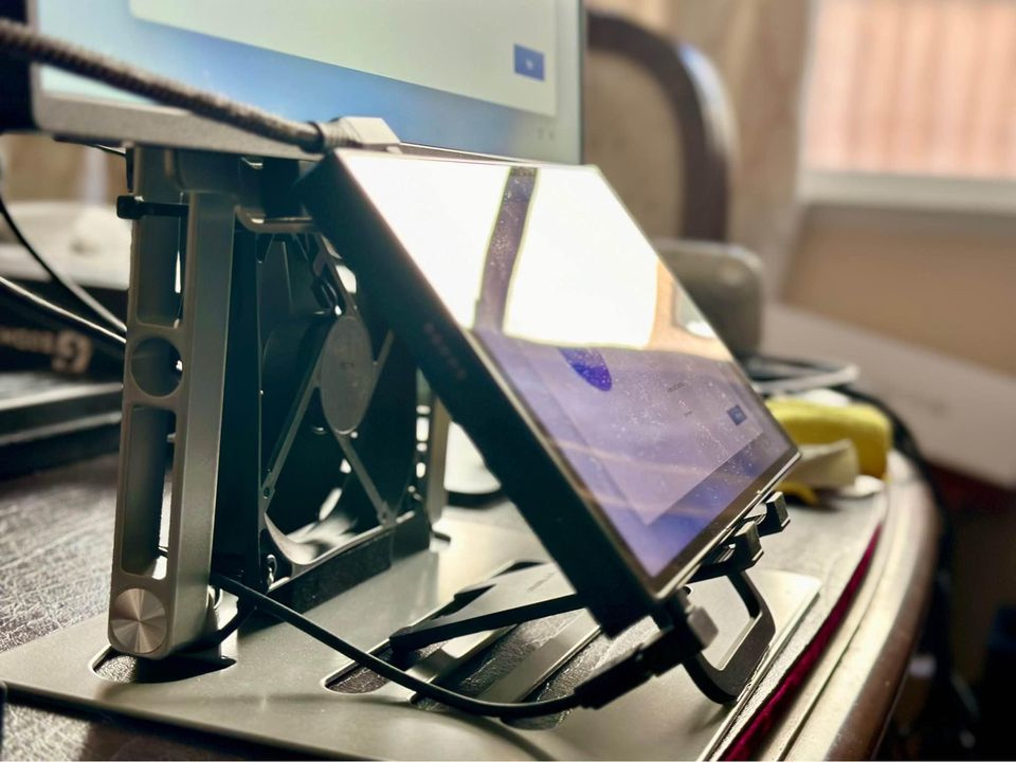 Legion Go 2TB + Monitor + RTX 3060Ti eGPU set up
