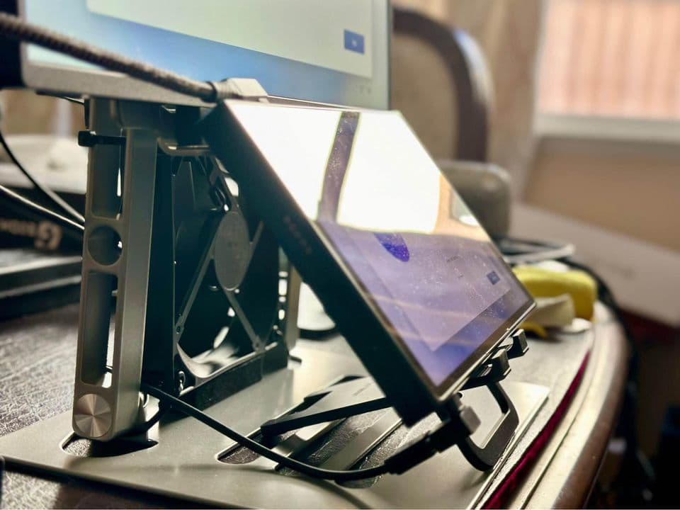 Legion Go 2TB + Monitor + RTX 3060Ti eGPU set up