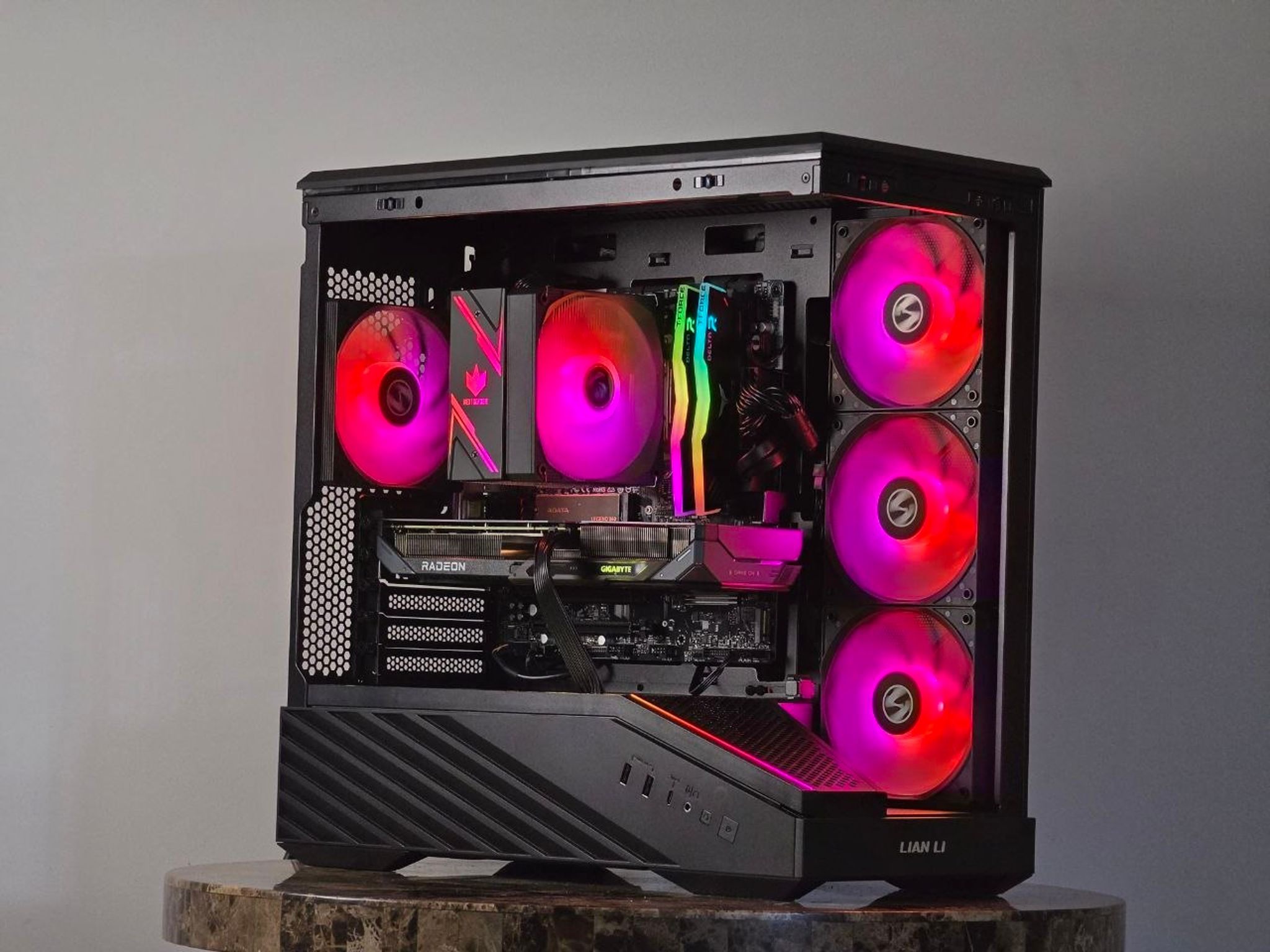 FREE SHIP 🖤🌈 Black RGB Gaming PC | RX 9060 XT 16 GB | AMD Ryzen 7 5700X | 1 TB NVME | 32 GB DDR4