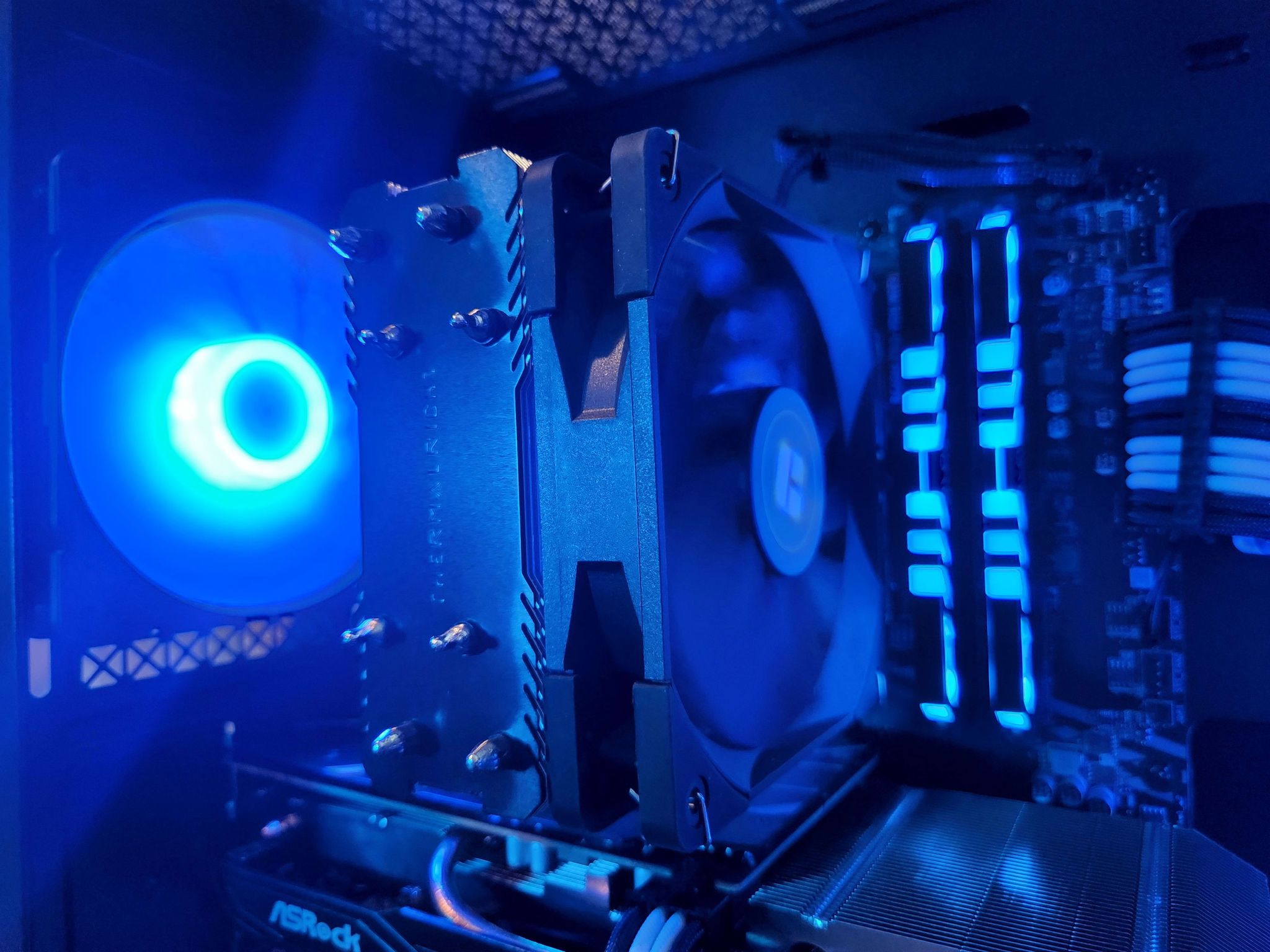 Custom 10400f | RX 6600 | 16GB 2666 MHz | 1TB NVME SSD Gaming PC