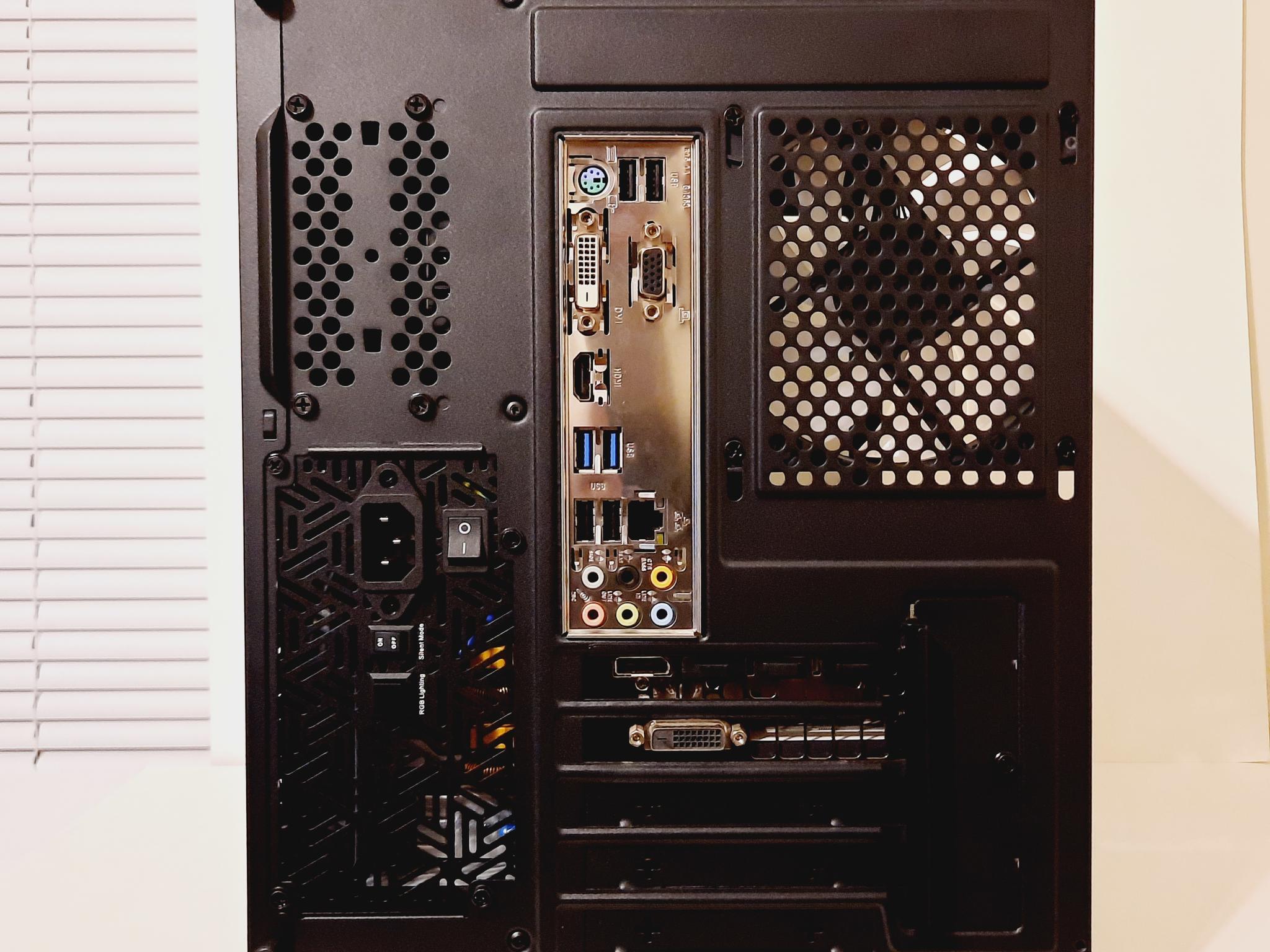 Newly built Gaming PC - Nvidia GTX 1070 8GB / Intel i7 4790 / 16GB RAM / 730GB SSD / RGB Fans