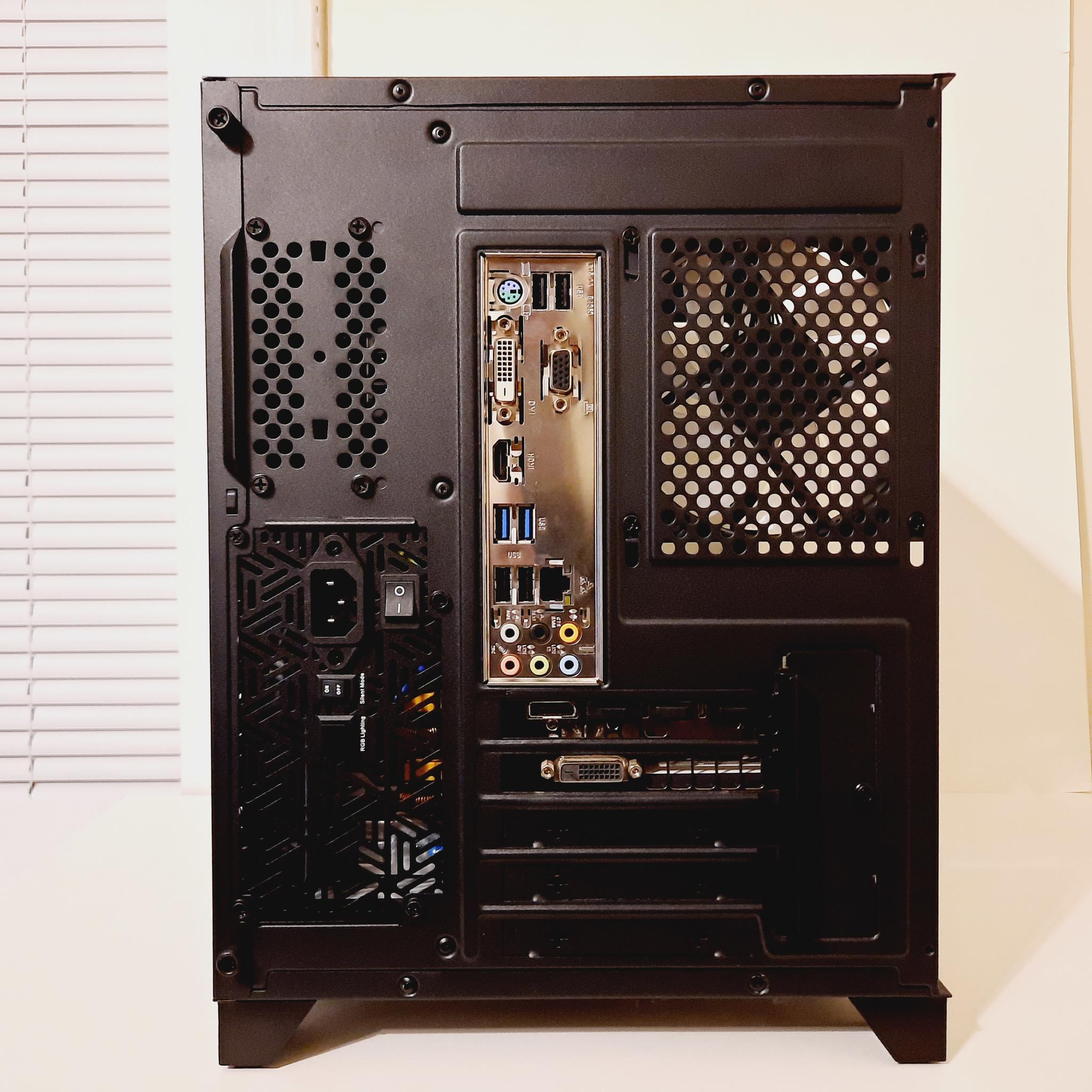 Newly built Gaming PC - Nvidia GTX 1070 8GB / Intel i7 4790 / 16GB RAM / 730GB SSD / RGB Fans