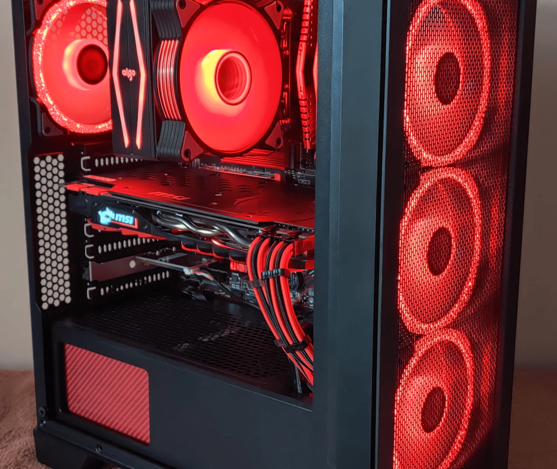 Big Red Gaming PC WIFI